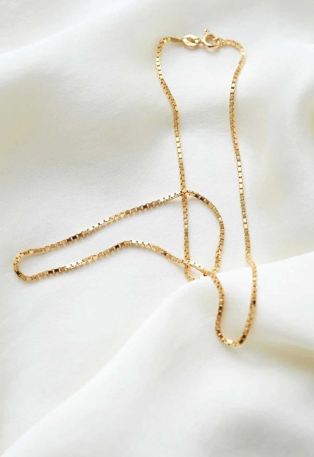 Perfect Vintage Box Chain 18K Gold