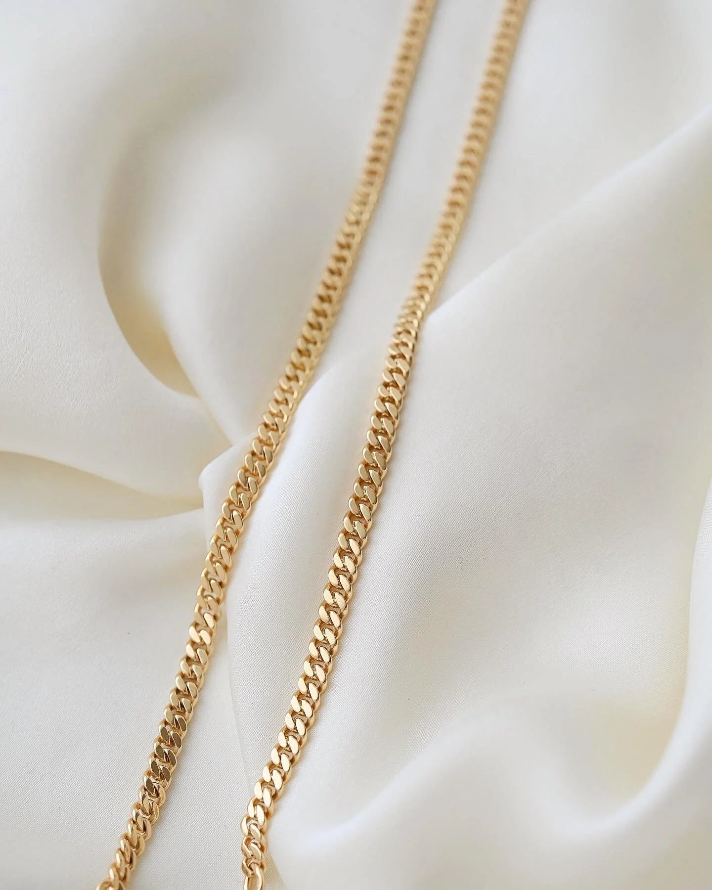 Super Substantial Rare Antique Watch Chain 18K Gold 1929