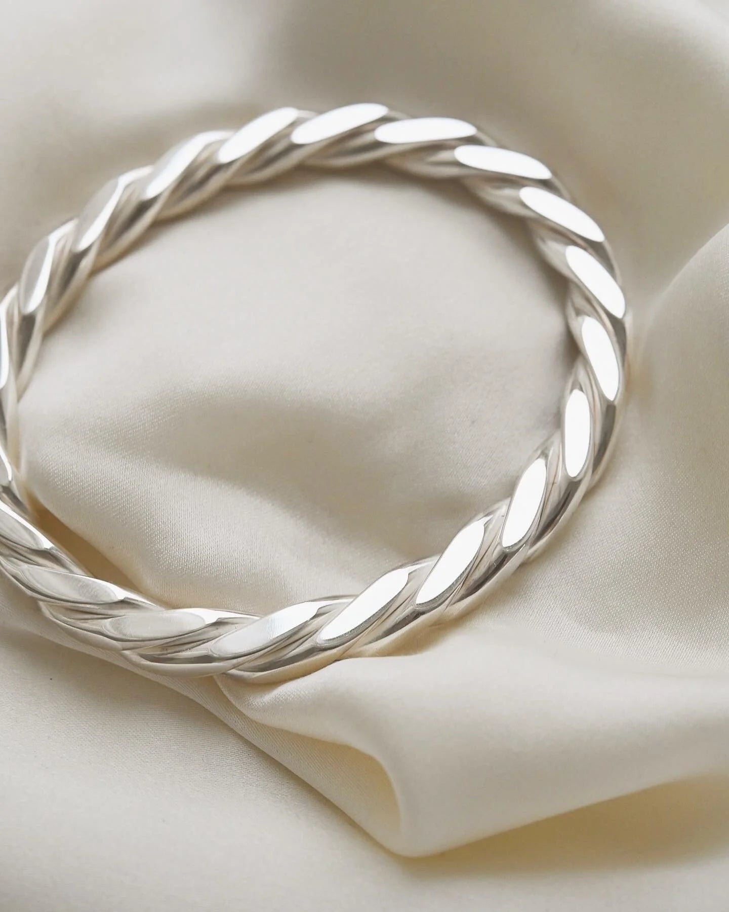 Stunning Danish 60 Grams (!) Vintage Sterling Silver Twisted Bangle