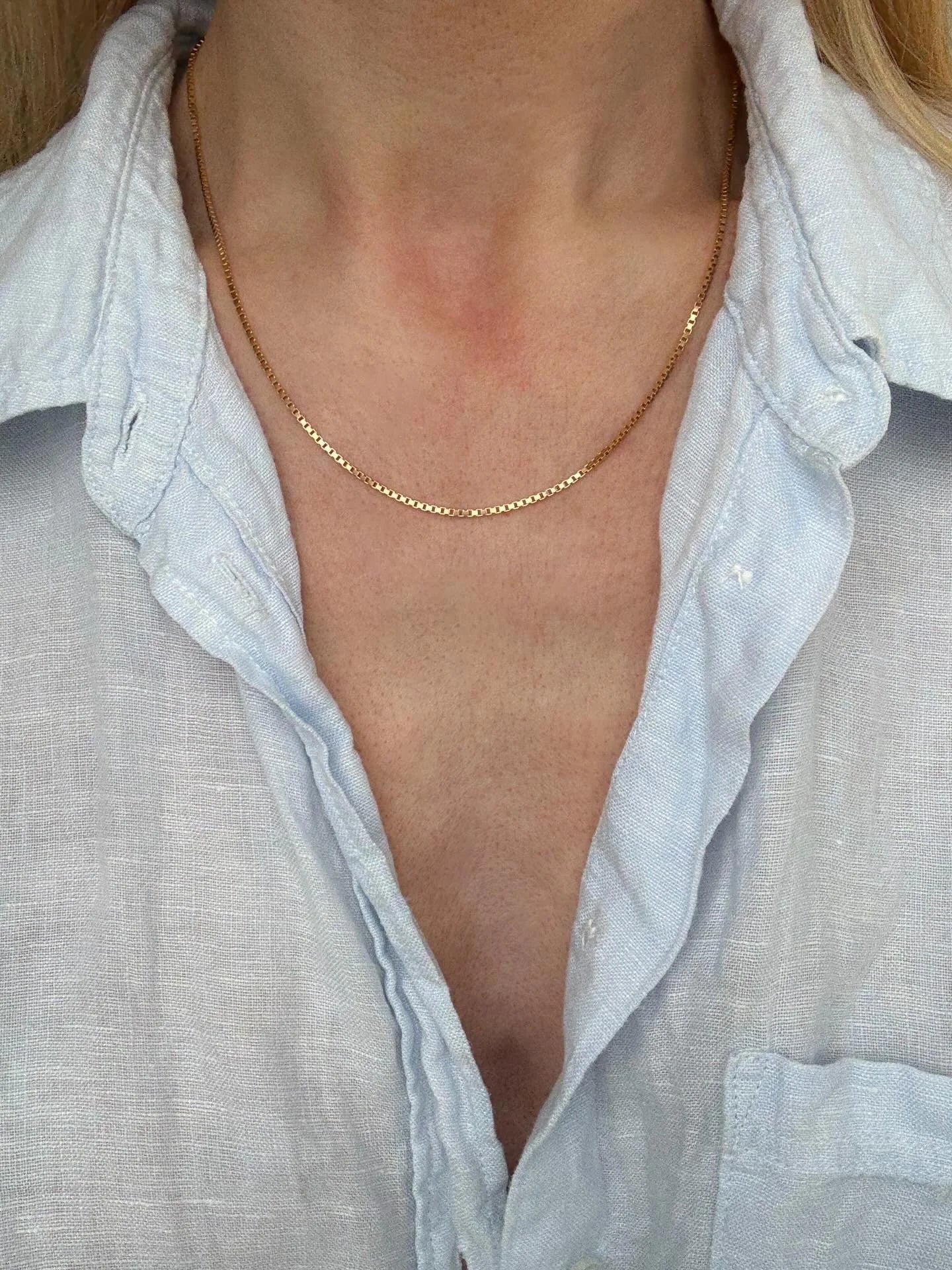 Beautiful Substantial Vintage Box Chain 18K Gold