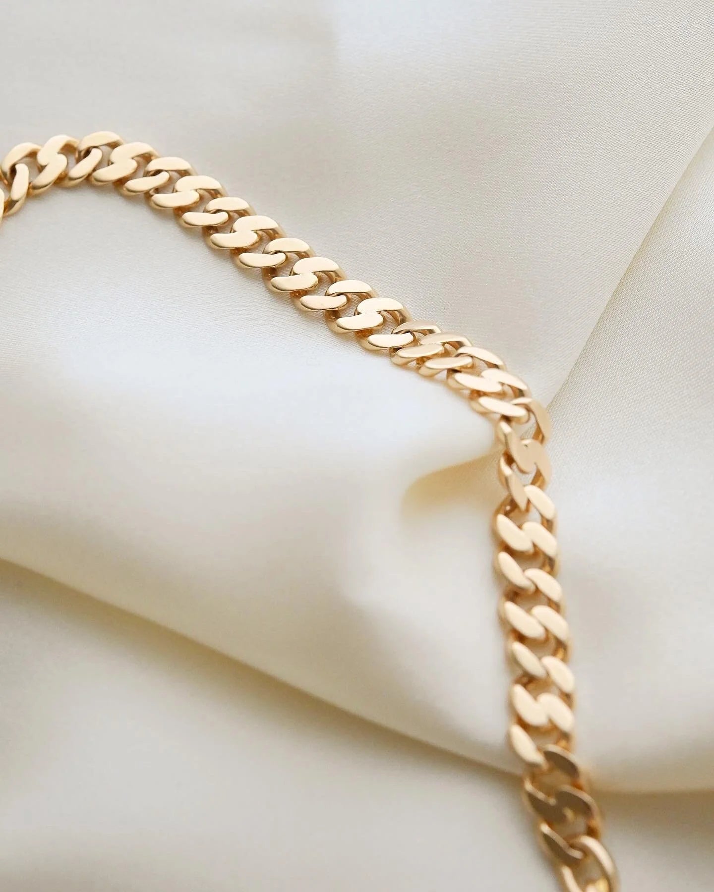 Sublime Swedish Antique Watch Chain 1925 18K Gold