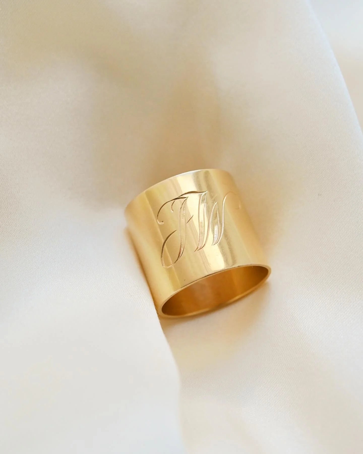 ML / JW Vintage Monogram Ring Rare Super Wide 18K Gold 1978