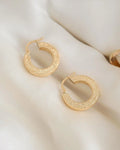 Tuesday Selection Vintage Pieces 18K Gold