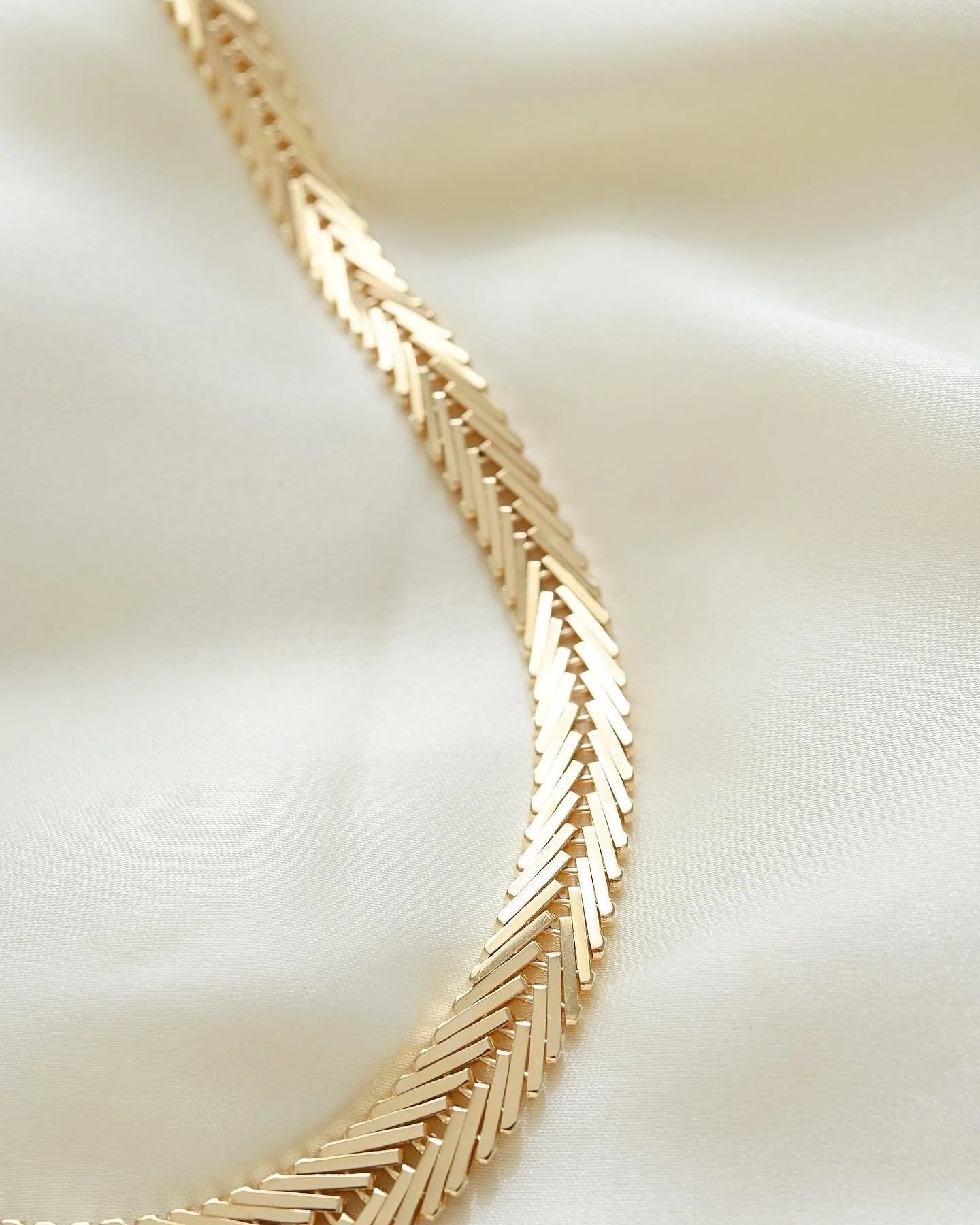 Special Release! (Number 3) Heavy Wide Danish Geneva Link Necklace 14K Gold 1960