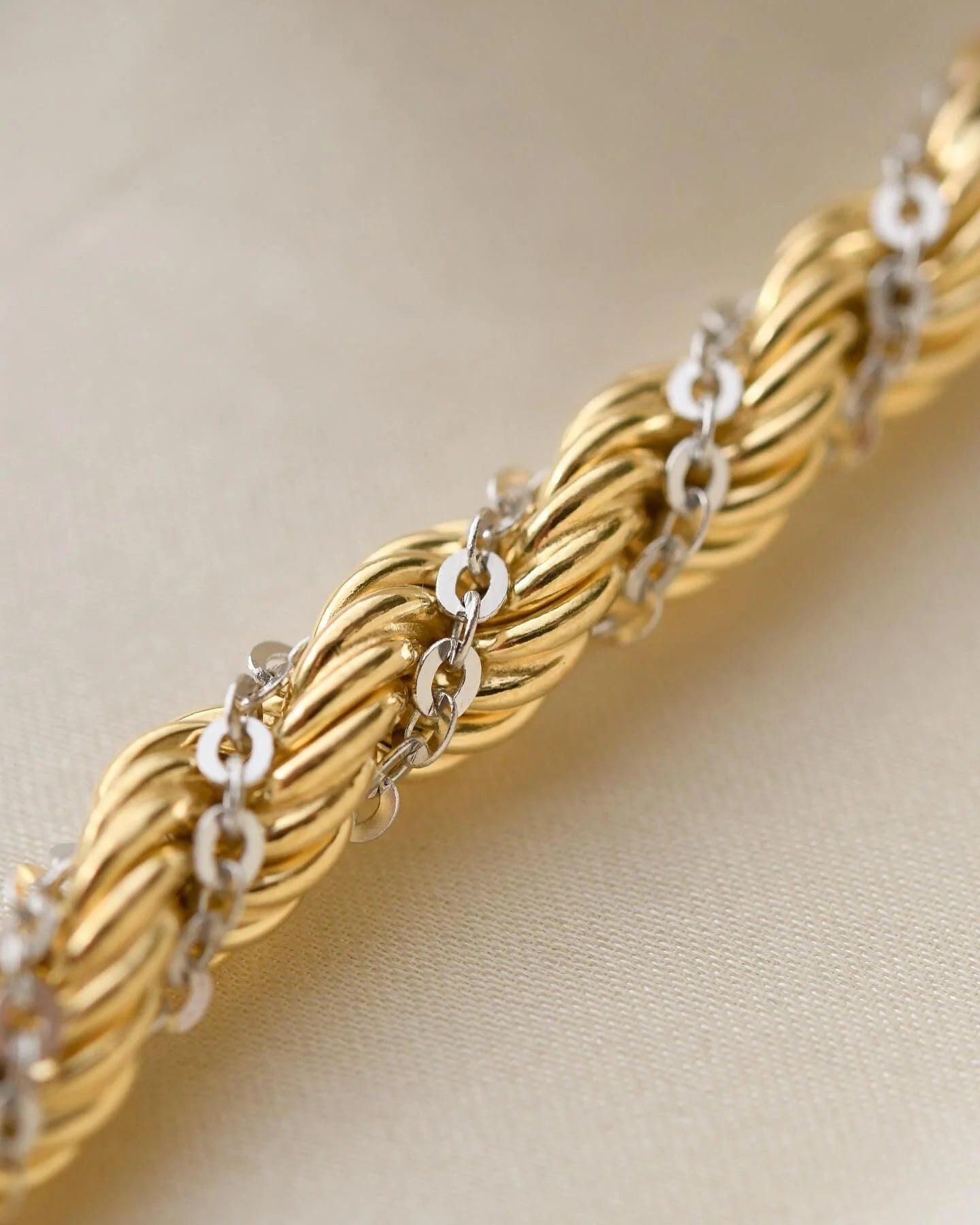 Twisted Two Tone Italian Vintage Bracelet 18K Gold 1970s