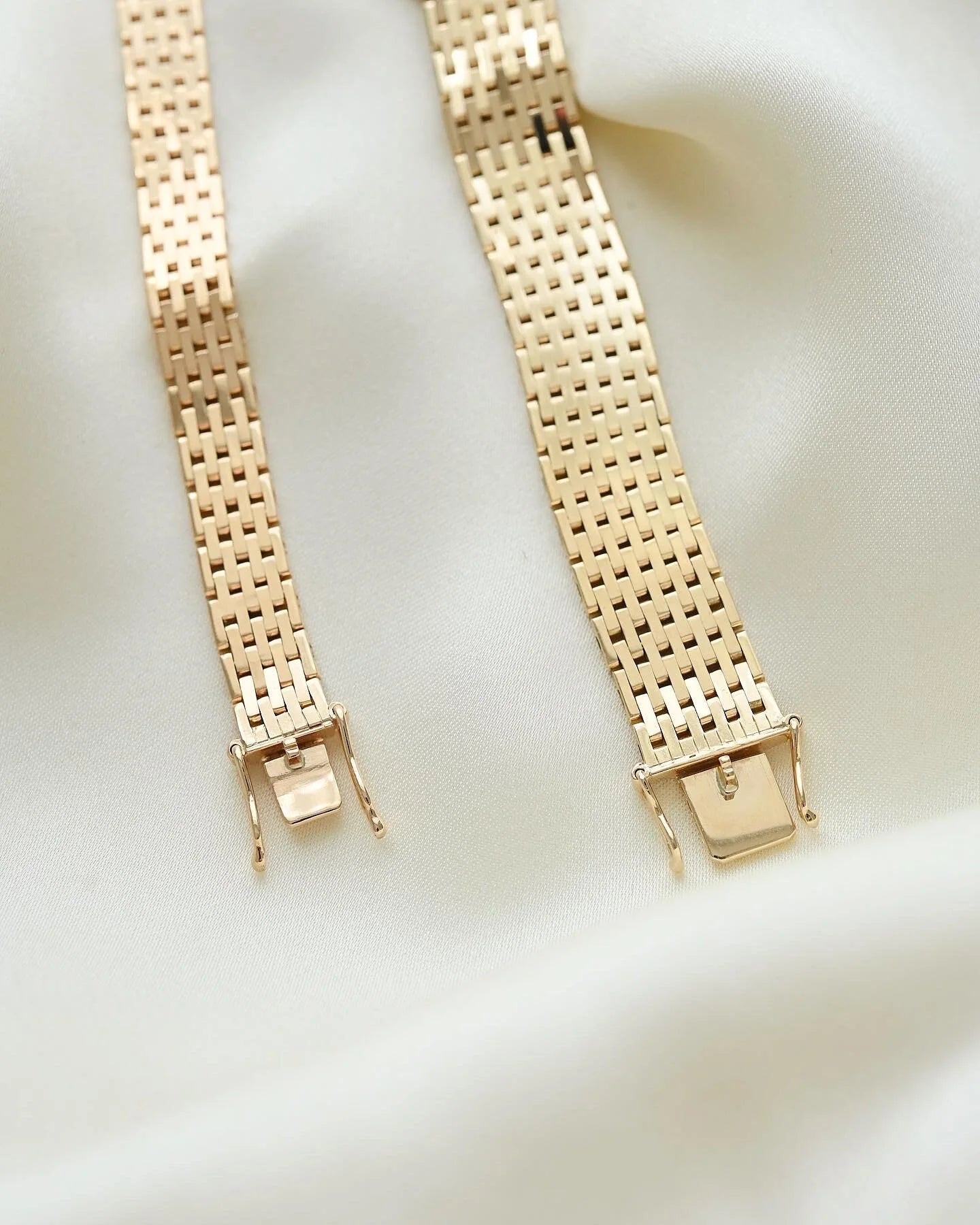 Sublime Wide Brick Link Bracelet 14K Gold