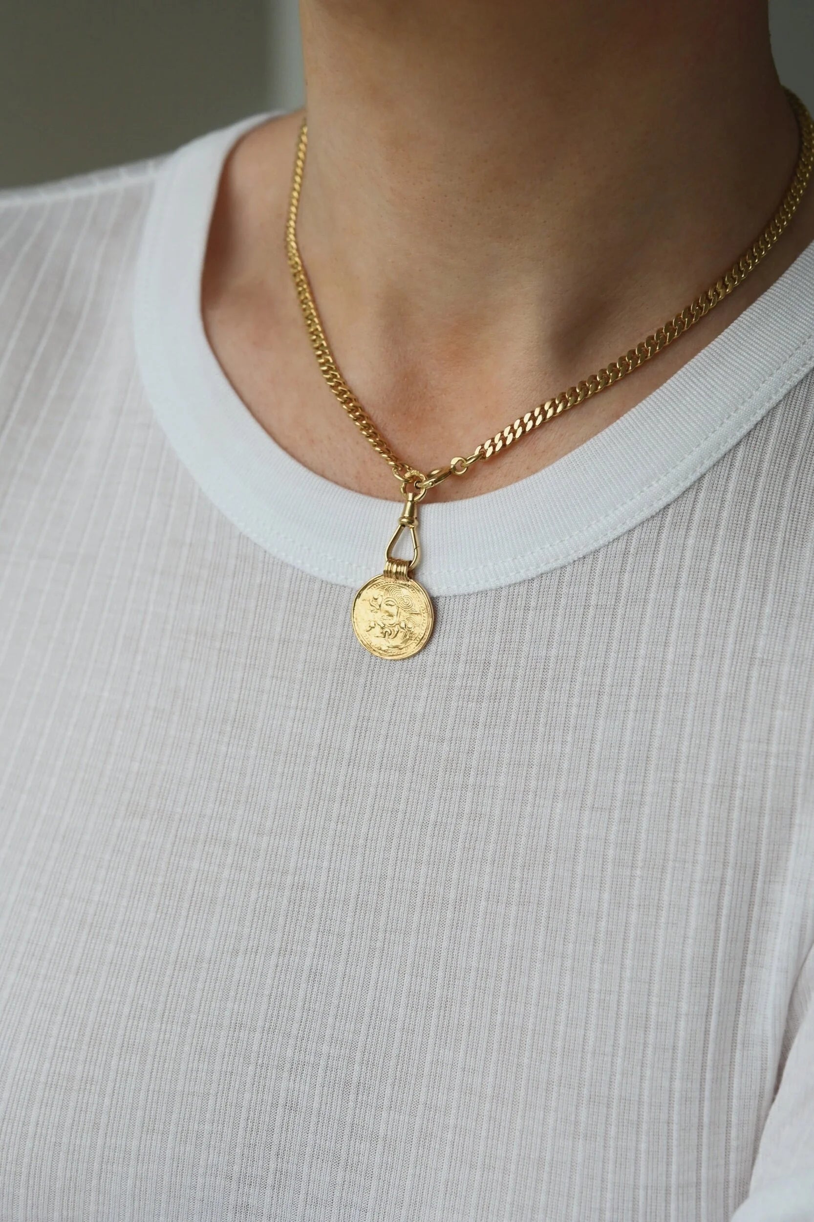 Radiant, Dreamy Good Luck Medallion Pendant Swedish Vintage  18K Gold