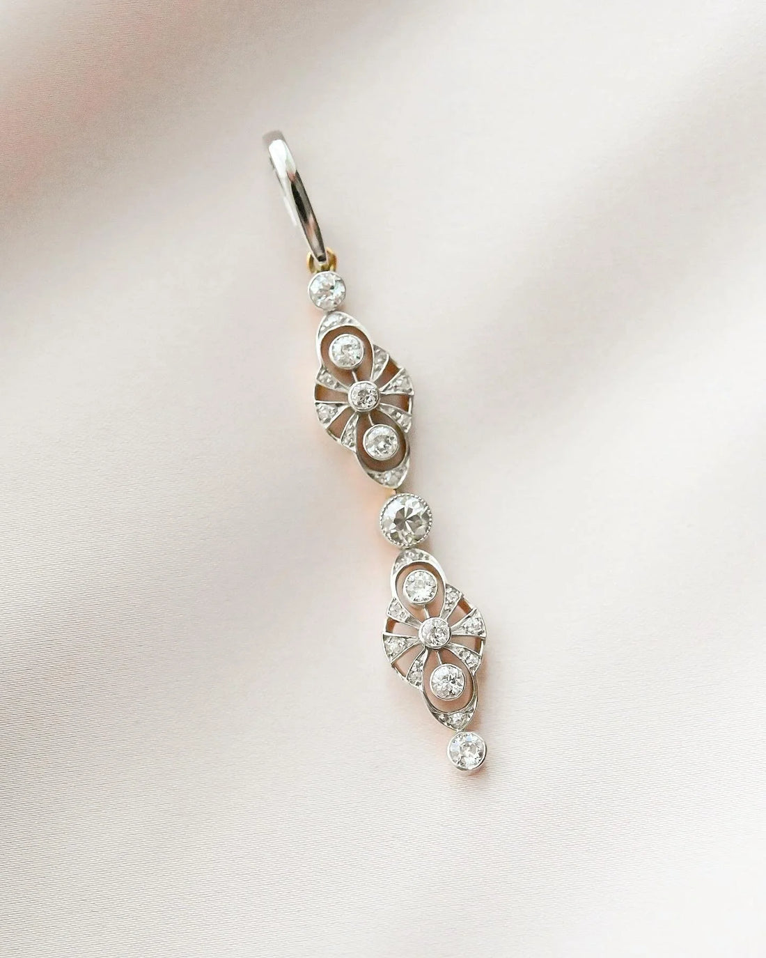 Extraordinary Big Antique Diamond Pendant Belle Epoque Platinum and 14K Gold 1910-20