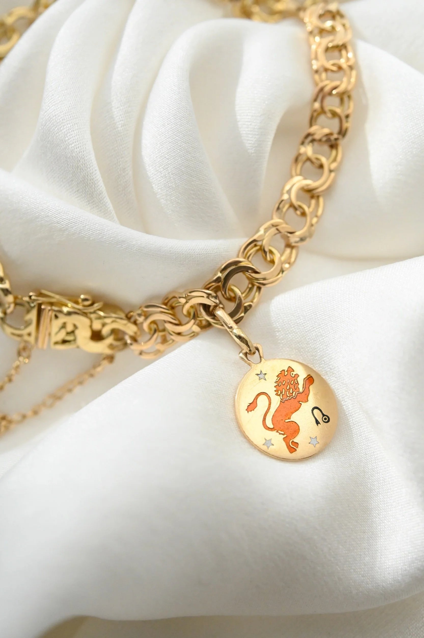 Magical Zodiac Charm Bismarck Bracelet 18K Gold 1944