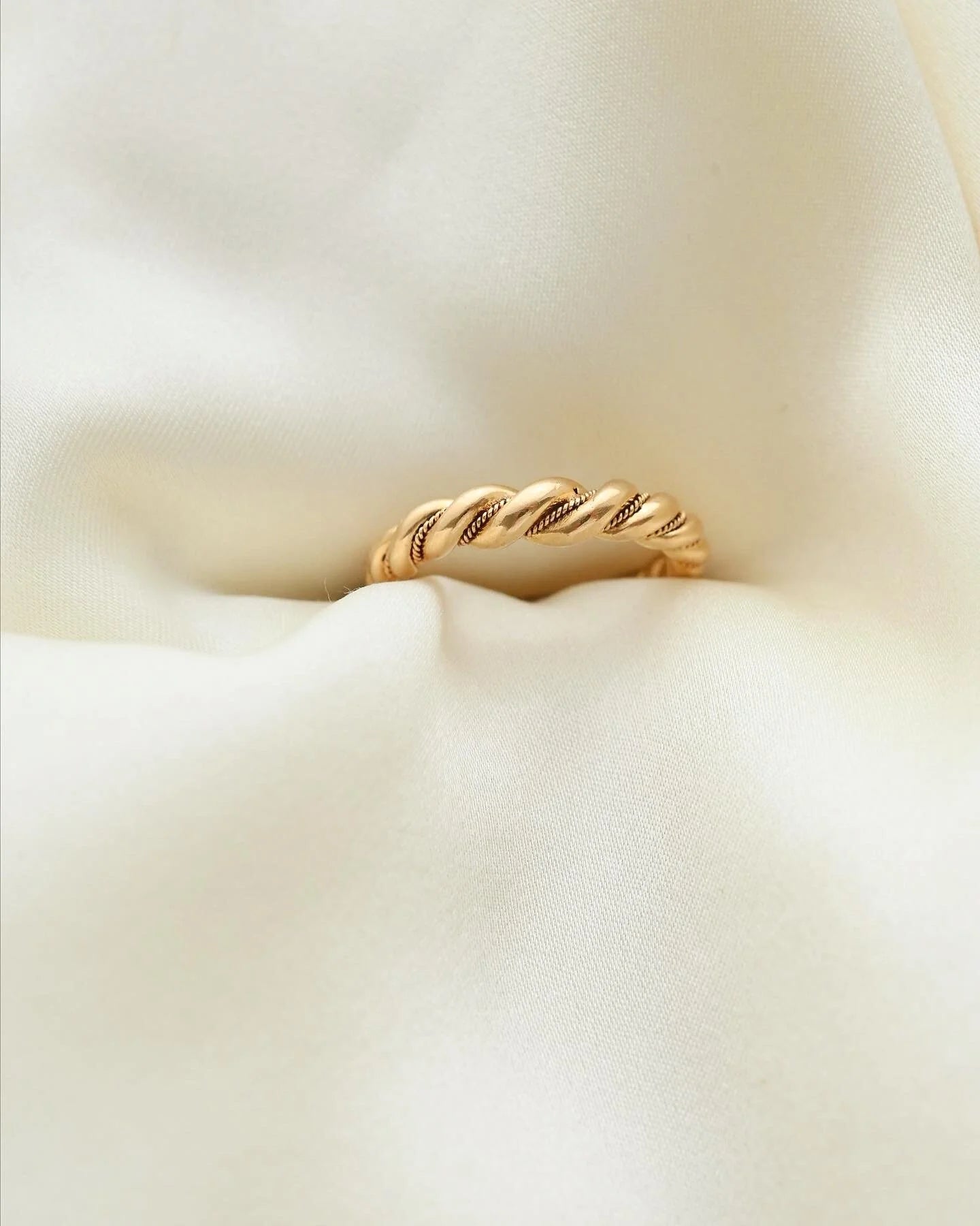 Hidden Heart ❤️ Braided Croissant Ring 18K Gold