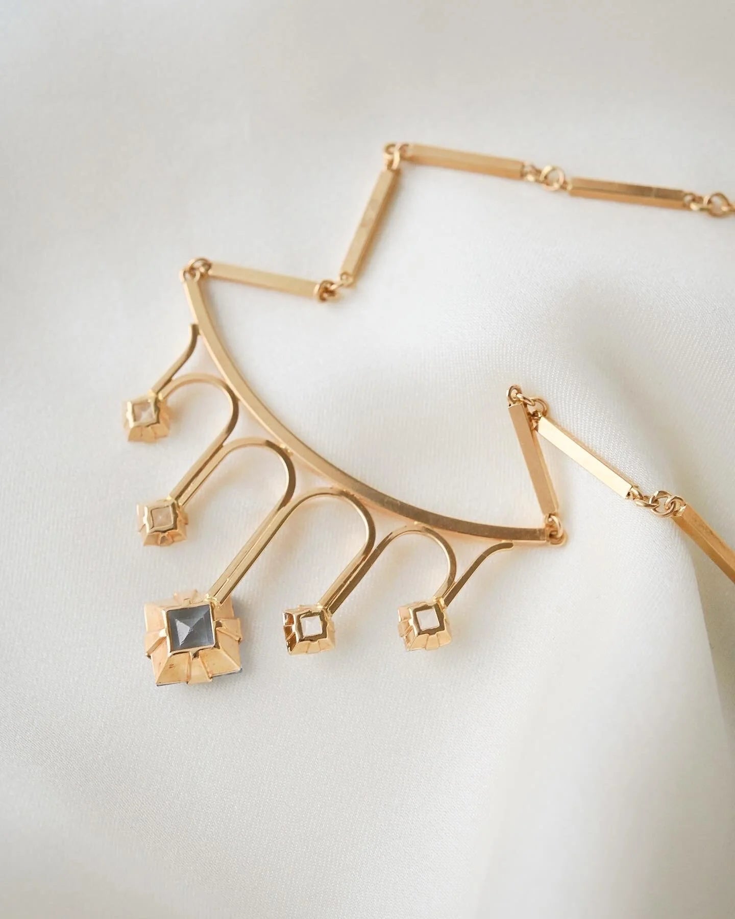 Gorgeous Necklace W Spinel 18K Gold 1950