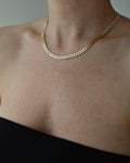 Heavy, 17.15 inches Geneva Variation Necklace 14K Gold 1970s