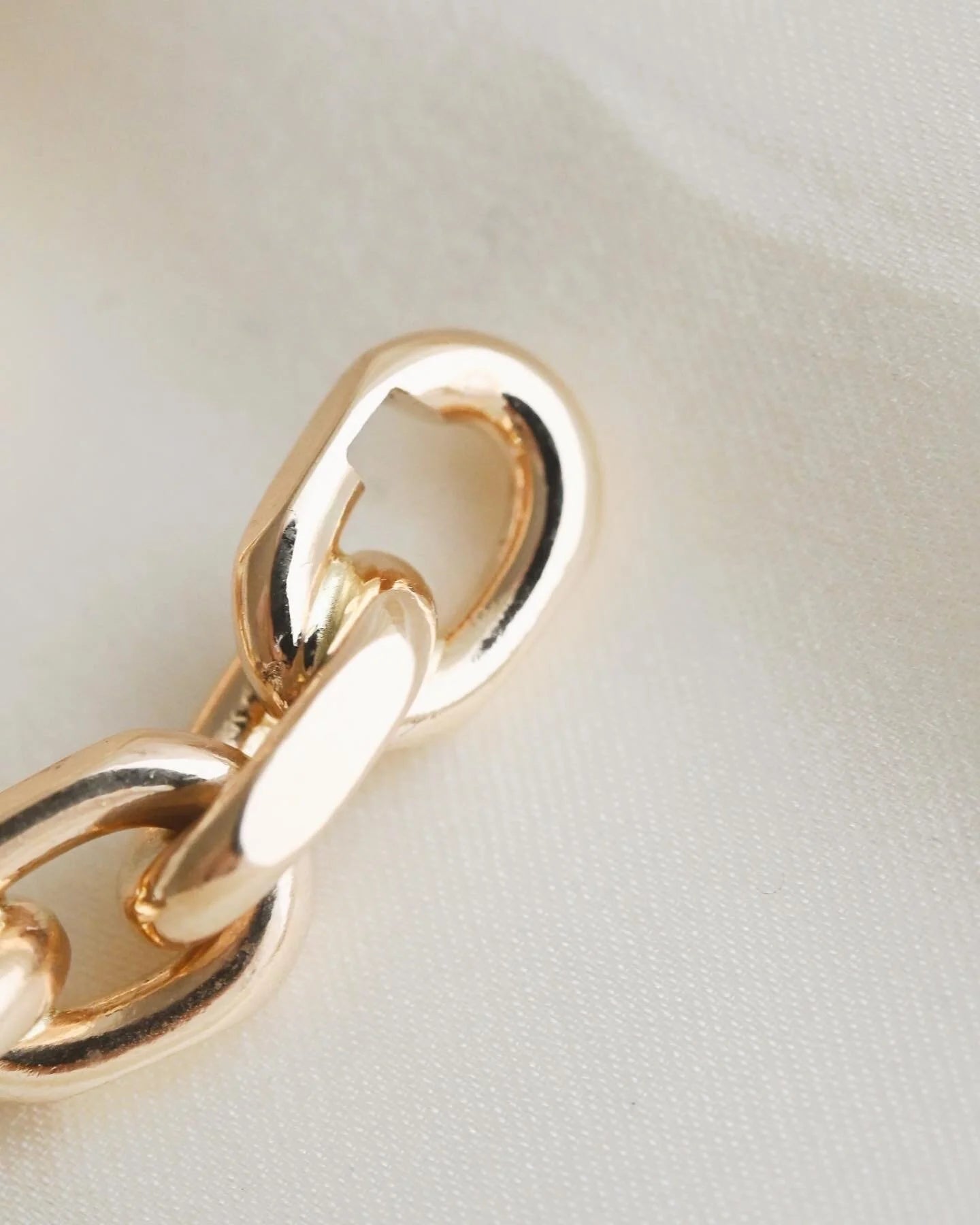 Once in A Lifetime Vintage Chain 95 Grams 14K Gold
