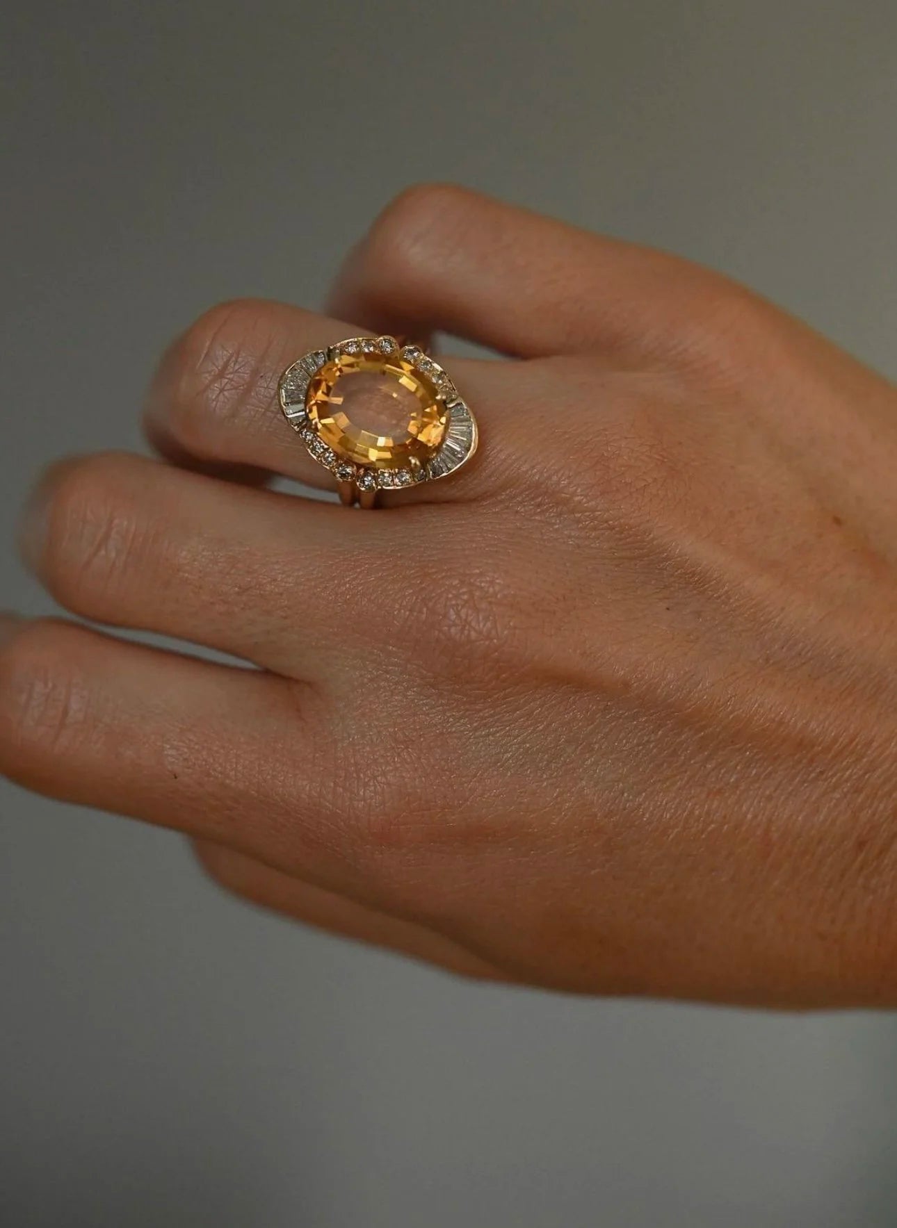 Beautiful Citrine and Diamond Ballerina Set Vintage Ring 18K Gold 1950s