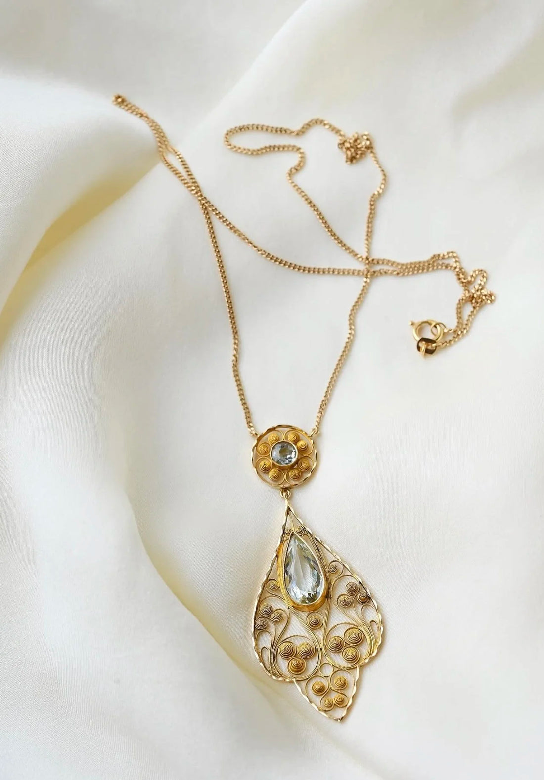 Stunning Antique Cannetille Work 125 Year-old Aquamarine Necklace 18K Gold 1921 Sweden