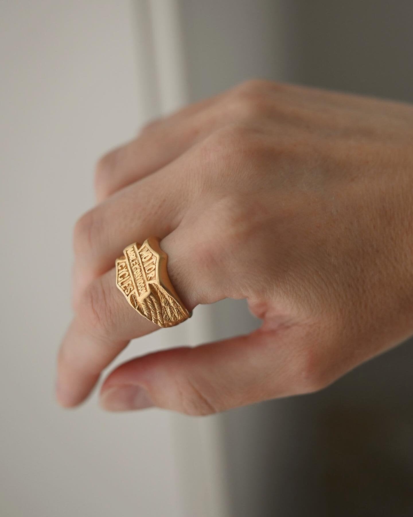 Amazing Collectible Harley Davidson Ring 15.5 Grams 18K Gold 1950s