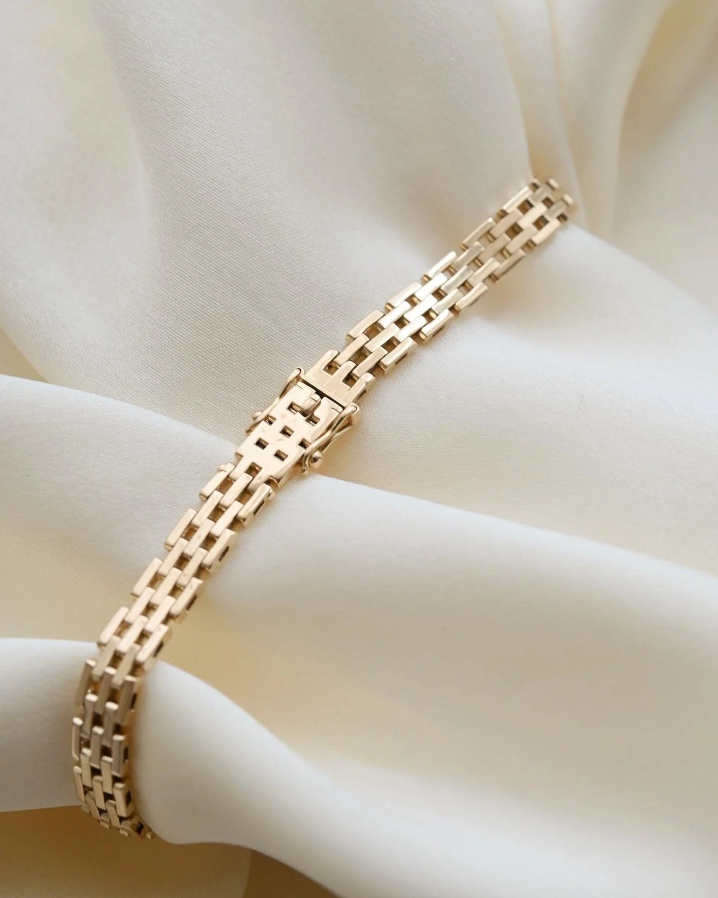 Gorg Mid Century Danish Bracelet 14K Gold 1960s