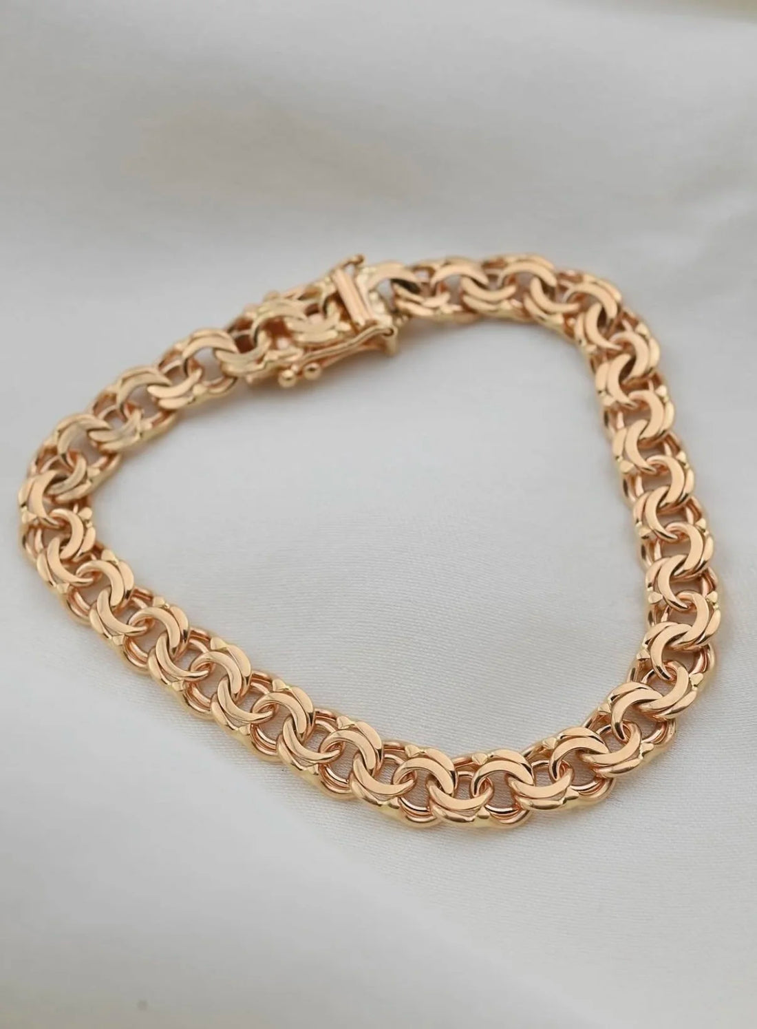 A Unicorn For Tiny Wrists Vintage Bracelet 18K Gold