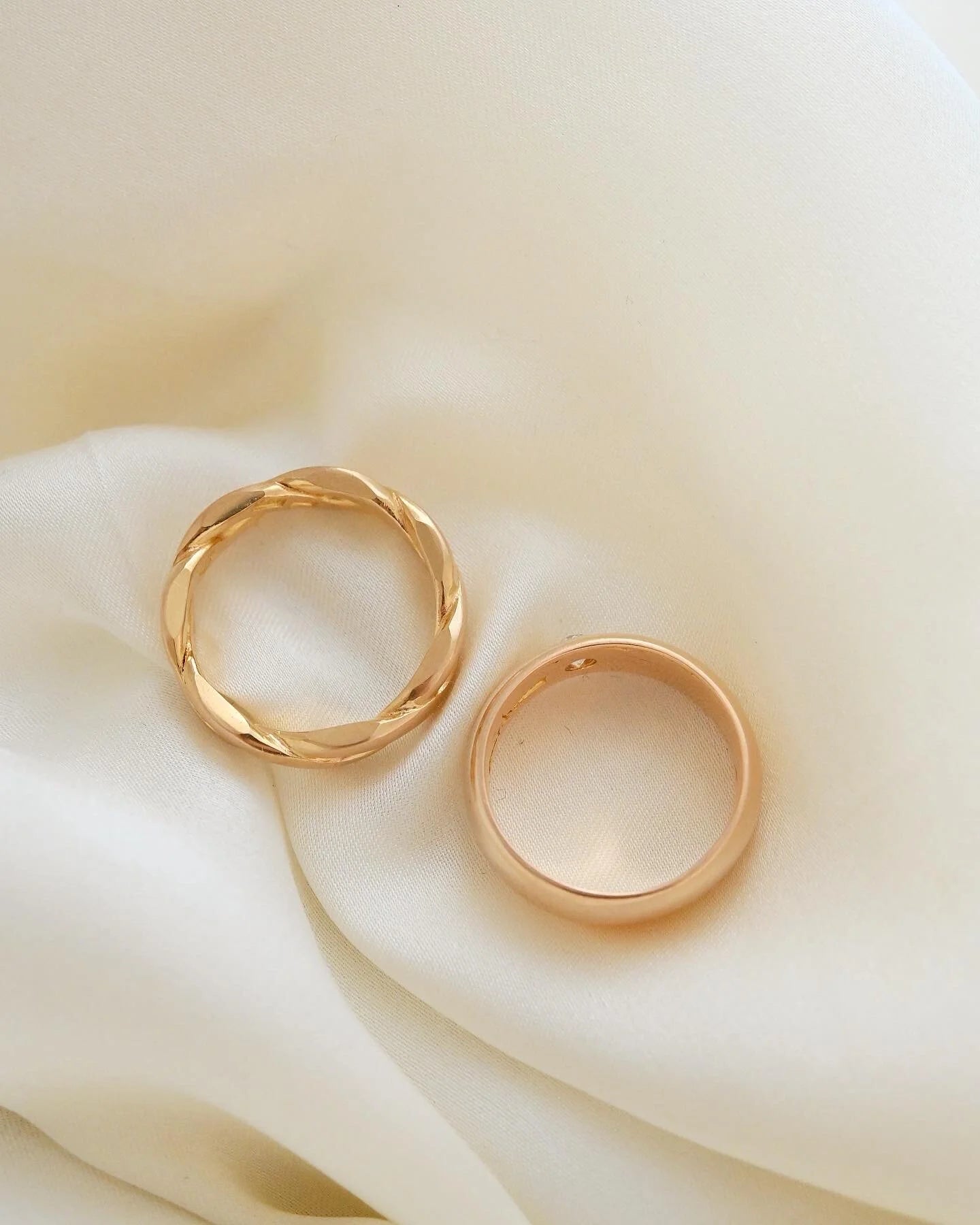Chubby Rings 18K Gold 1891 and 1973
