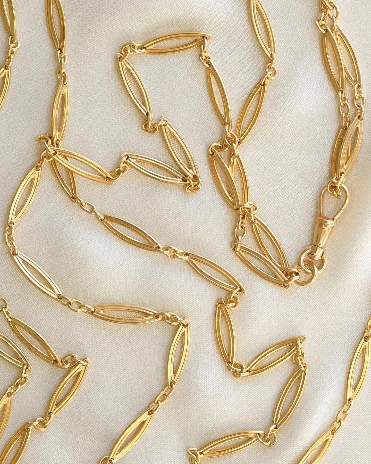 Antique Longguard Chain 58.3 inches long 18K Gold 1920s