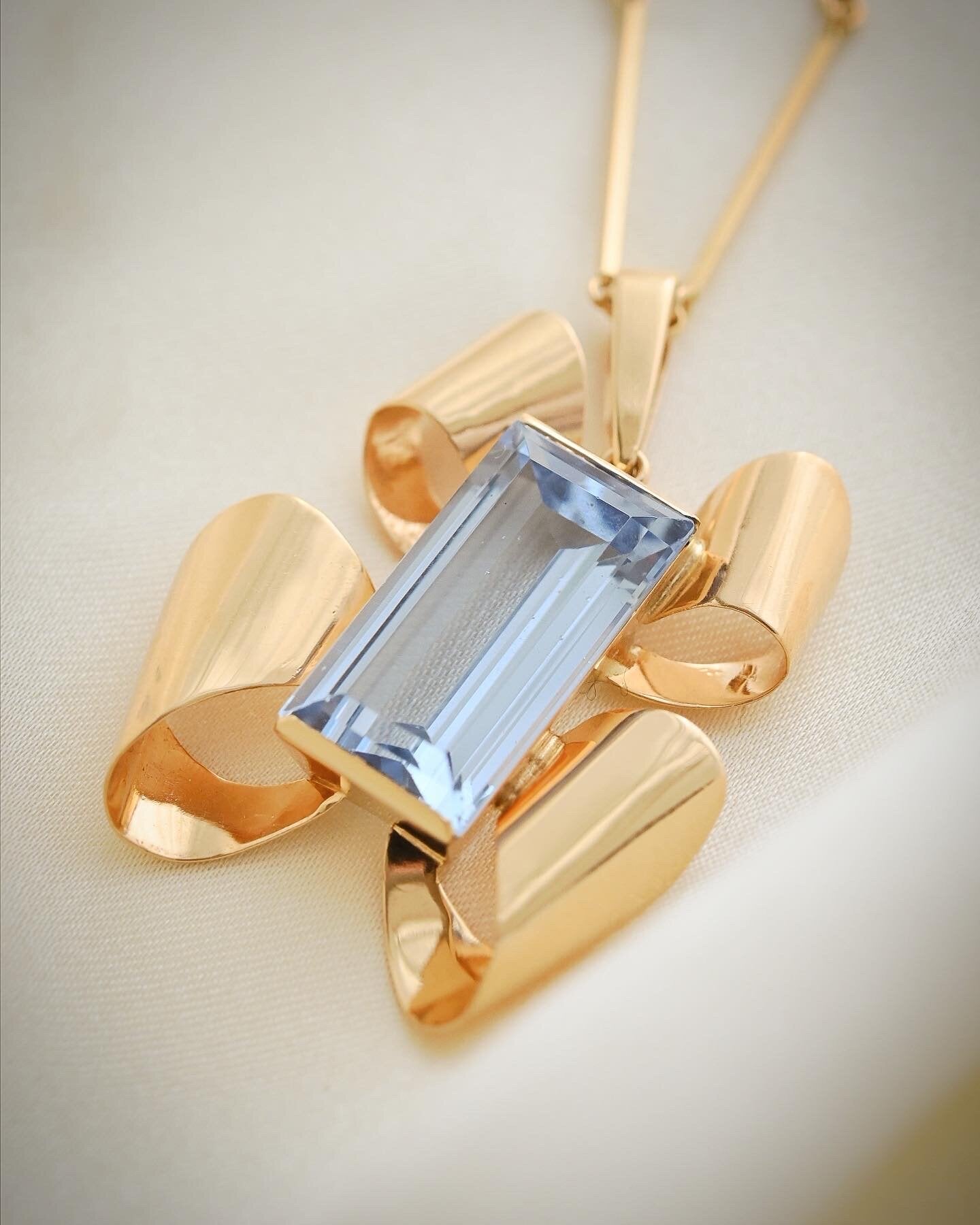 Huge Swedish Vintage Ribbon Pendant w Baby Blue Spinel 18K Gold 1943