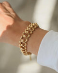 Stunning Once in A Lifetime Vintage Bracelet 18K Gold