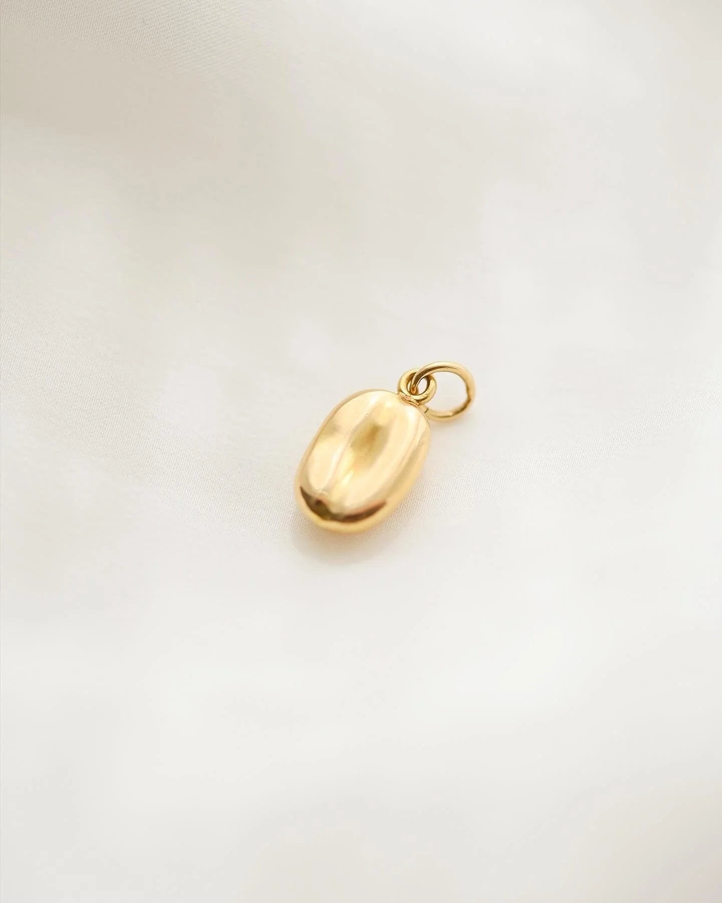 From personal collection! Lucky Coffee Bean 18K Gold Danish Vintage
