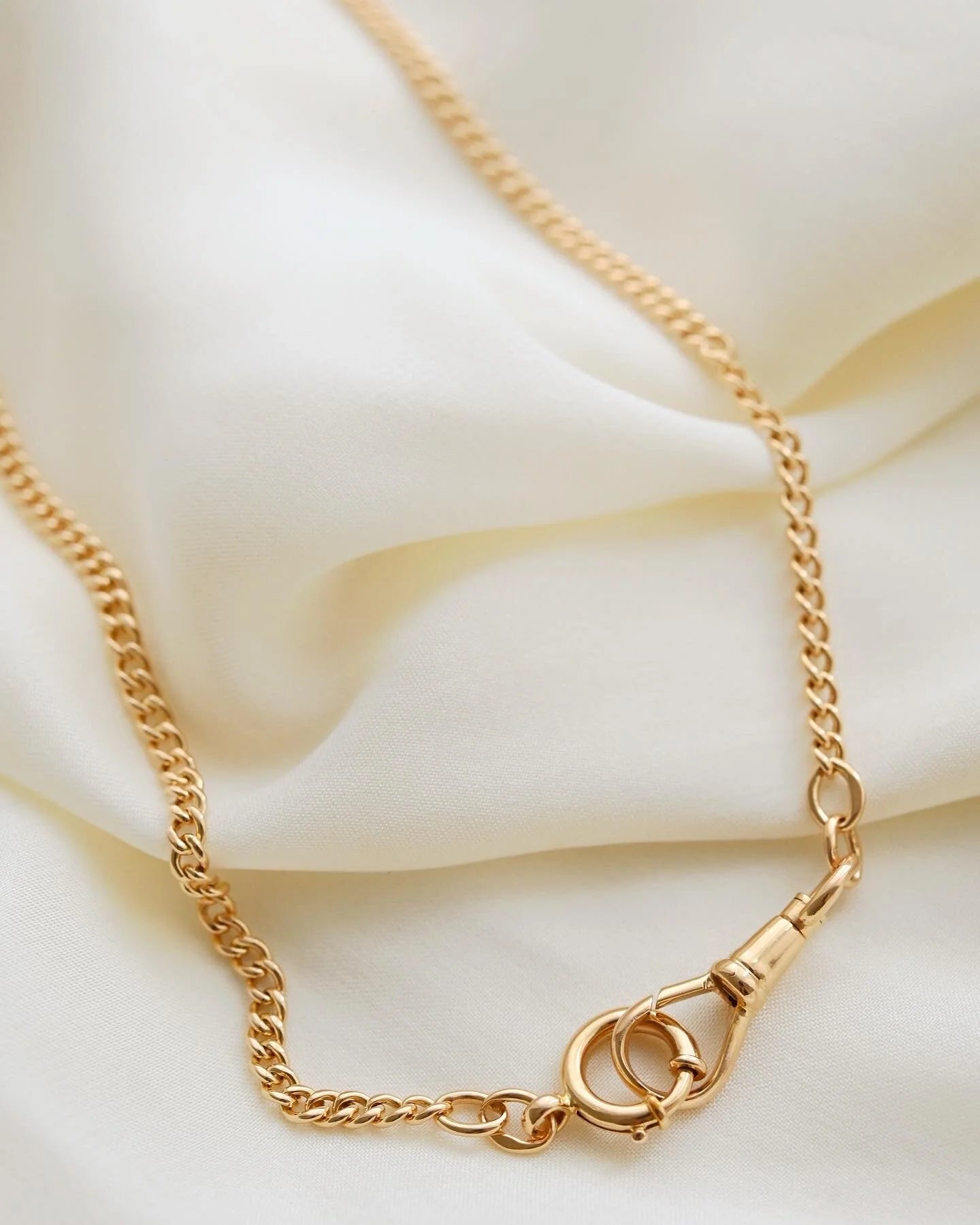 INCREDIBLE 19.5 Inches Antique Watch Chain Necklace 18K Gold 1900s