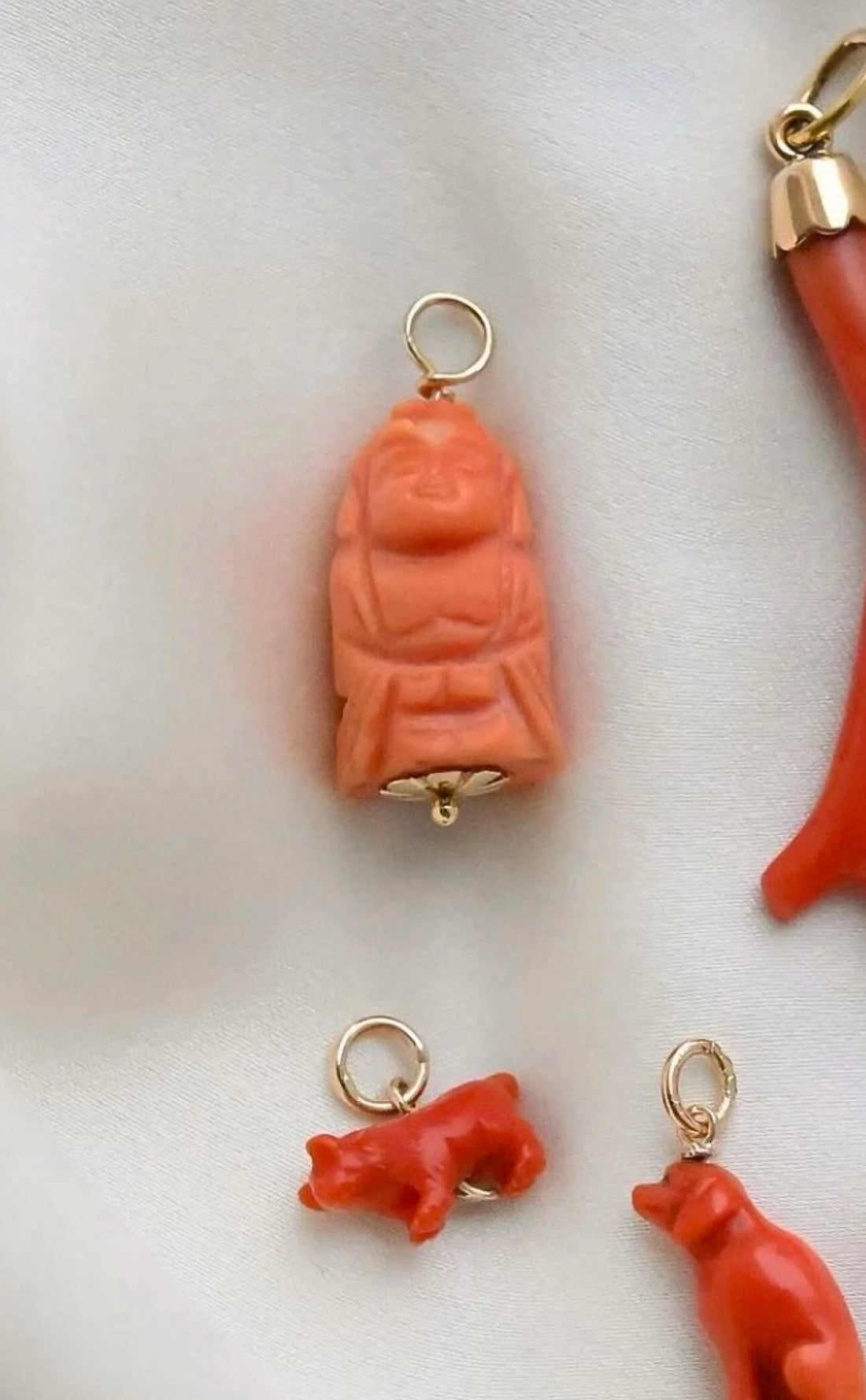 Vintage Peach Coral Buddha Pendant 18K Gold