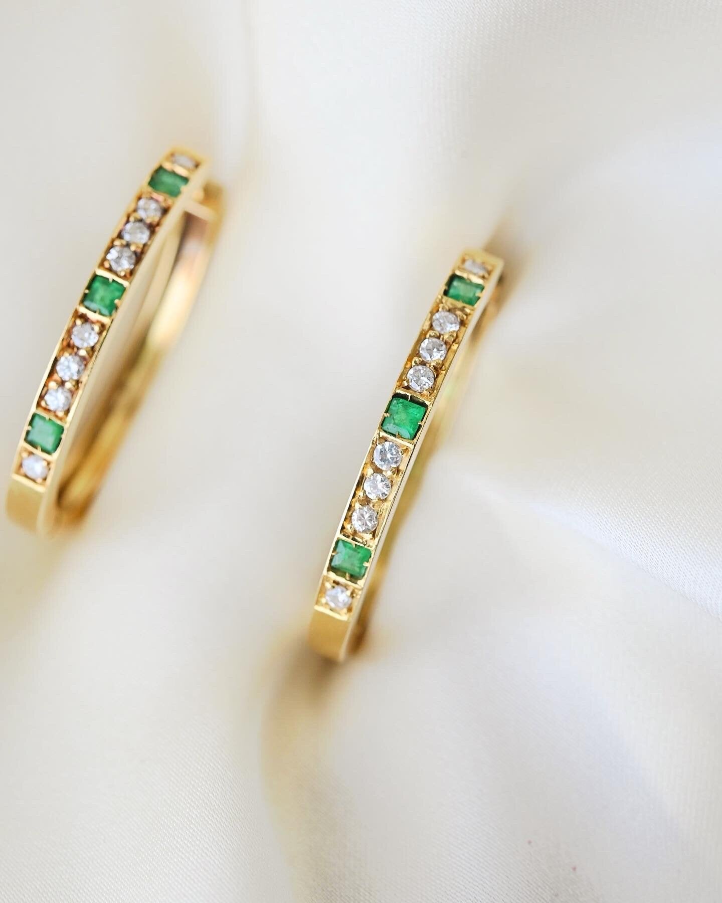 Big Vintage Hoops Huggies Emerald And Diamond 14K Gold