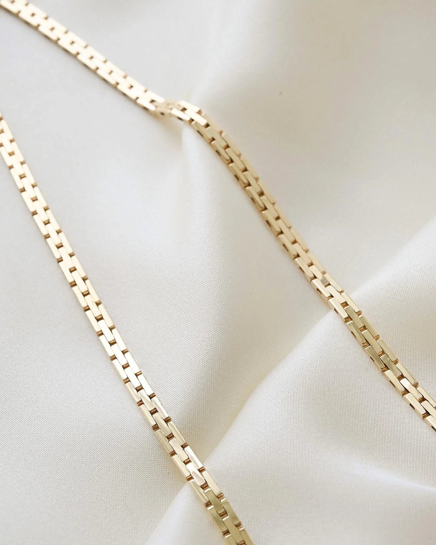 Versatile Vintage Baby Brick Link Necklace 14K Gold