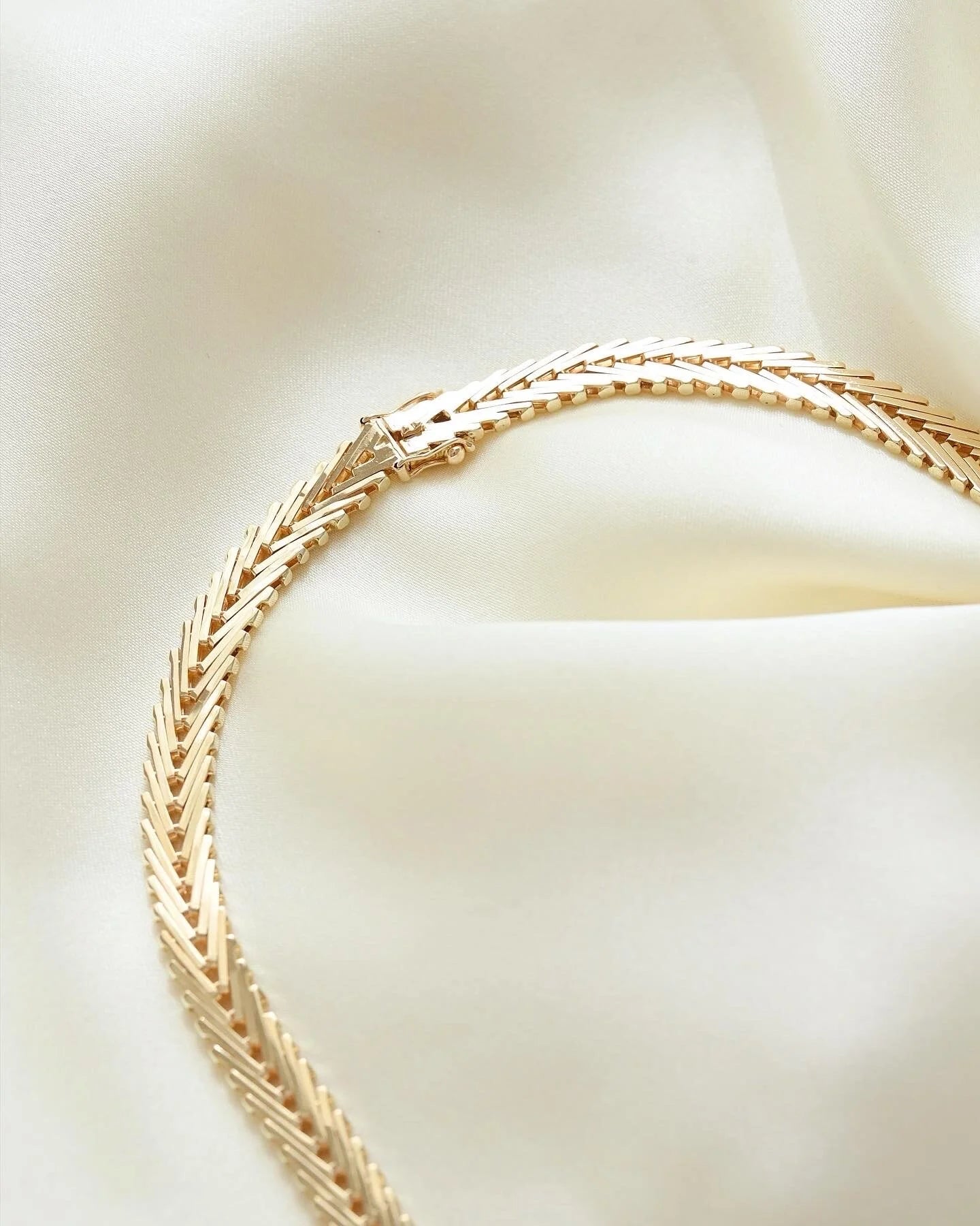 Special Release! (Number 3) Heavy Wide Danish Geneva Link Necklace 14K Gold 1960