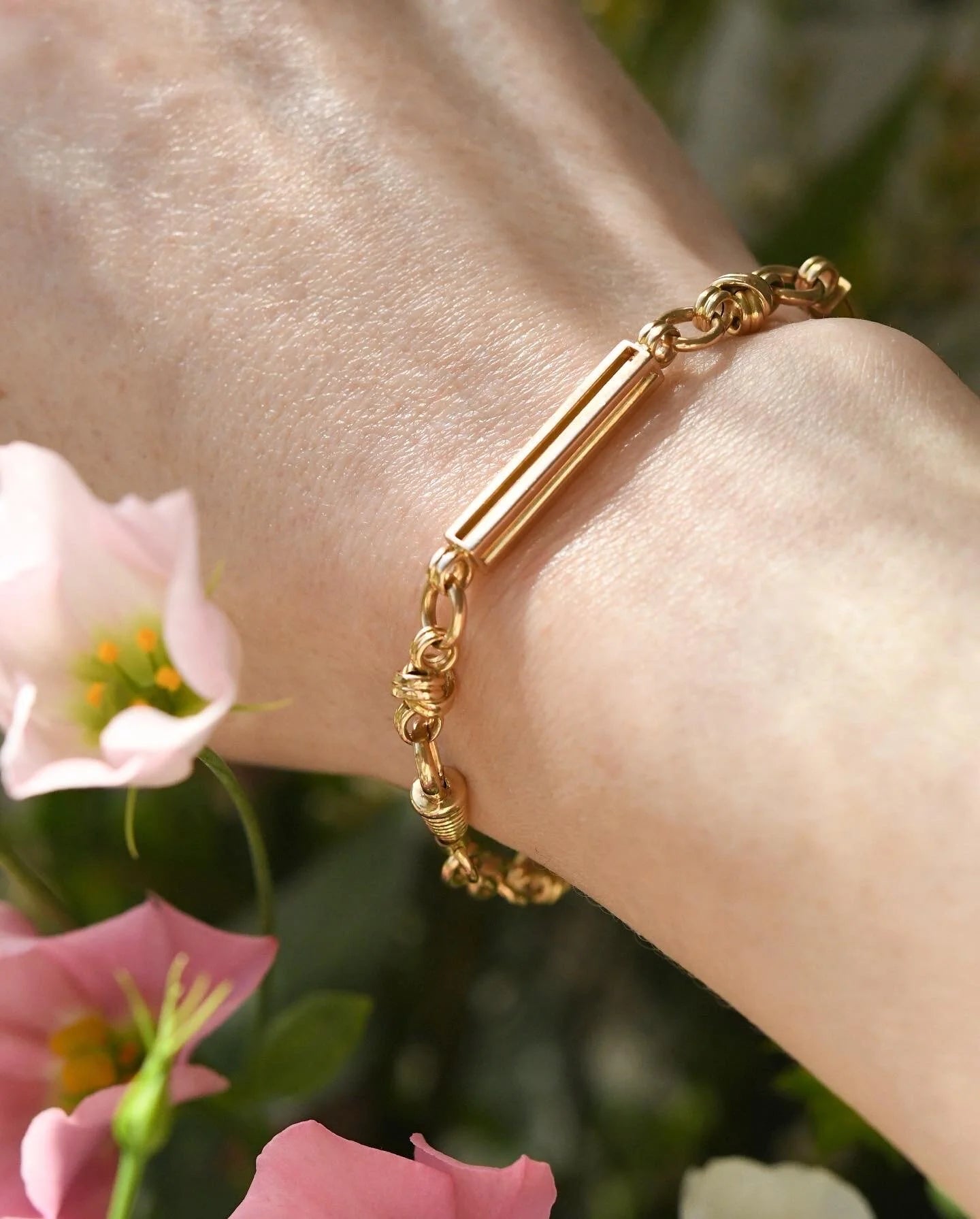Gorgeous Antique Watch Chain Bracelet 18K Gold