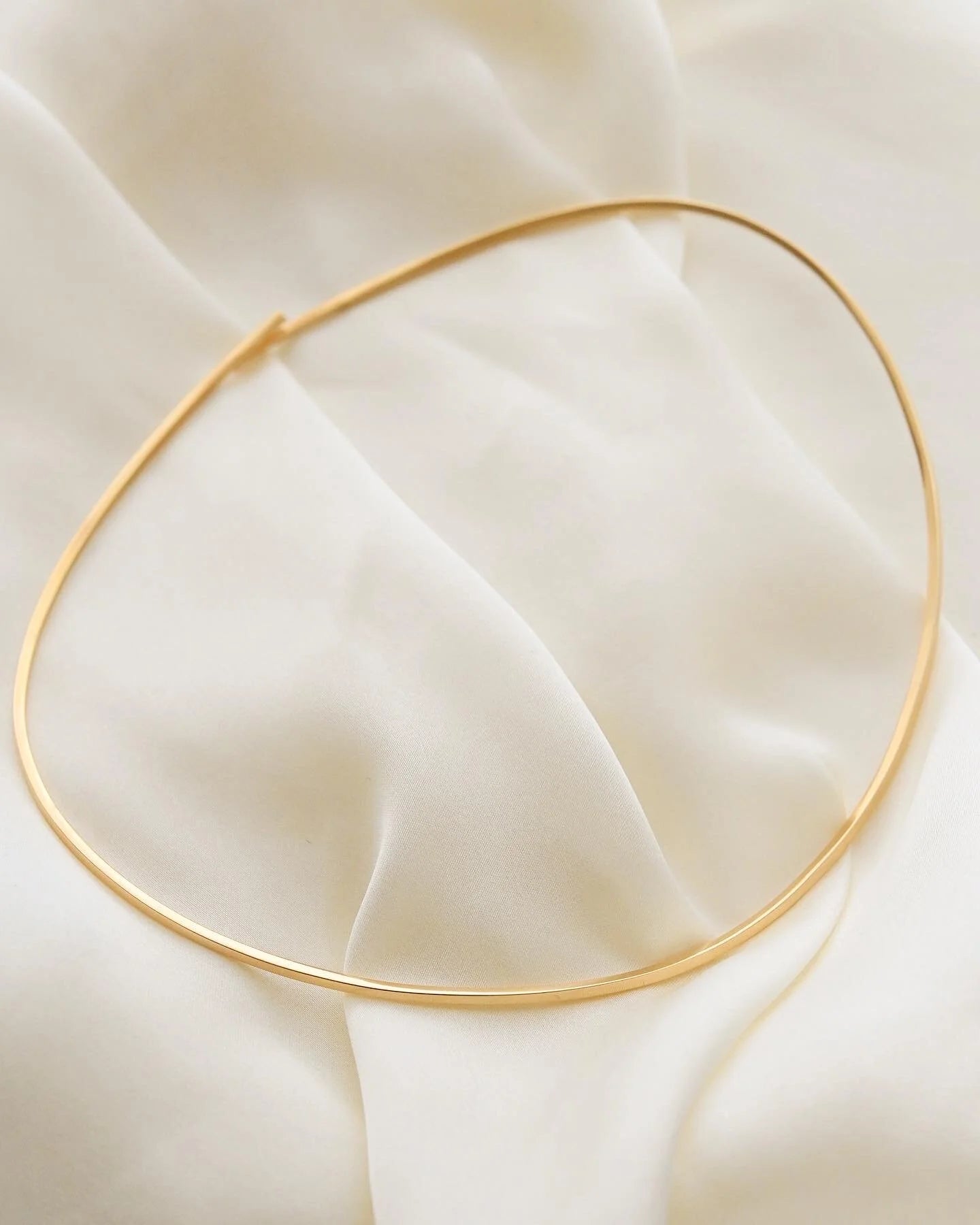 Incredible 24 Grams Vintage Choker Necklace 18K Gold