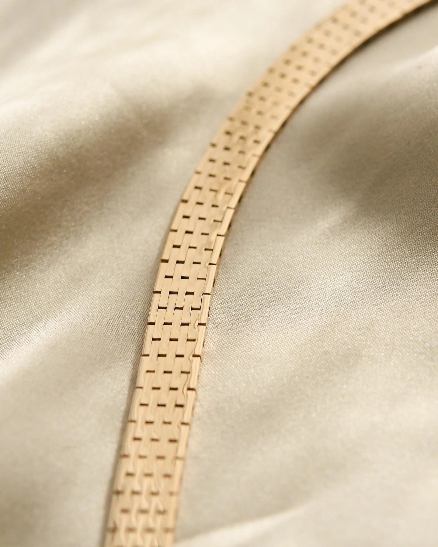 Sexy Brick Link Necklace 14K Gold 1960s