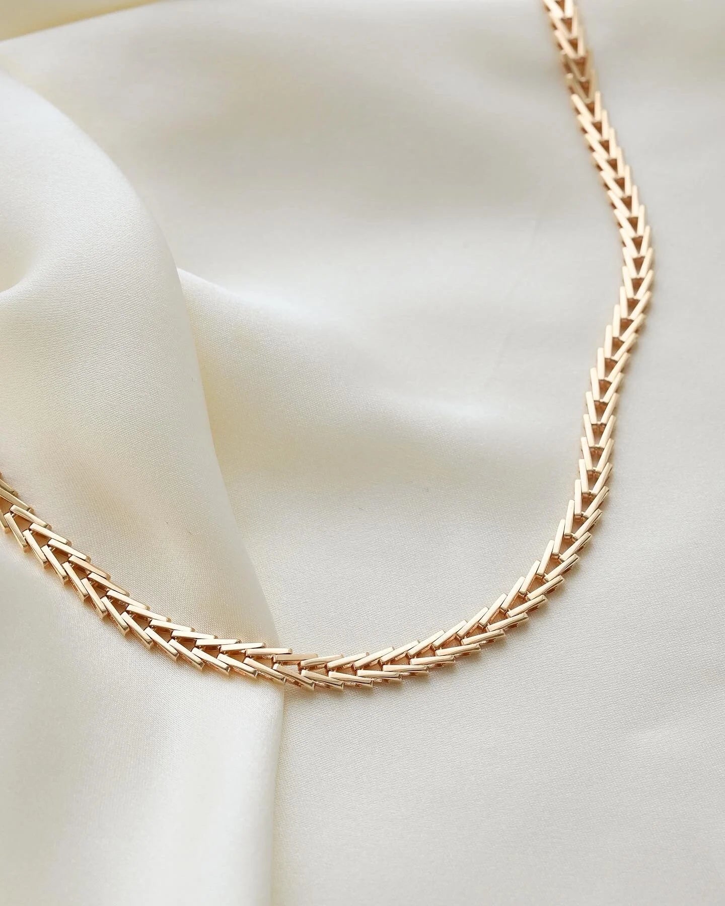 Gorg Rare Lenght Danish Vintage Geneva Link Necklace 14K Gold