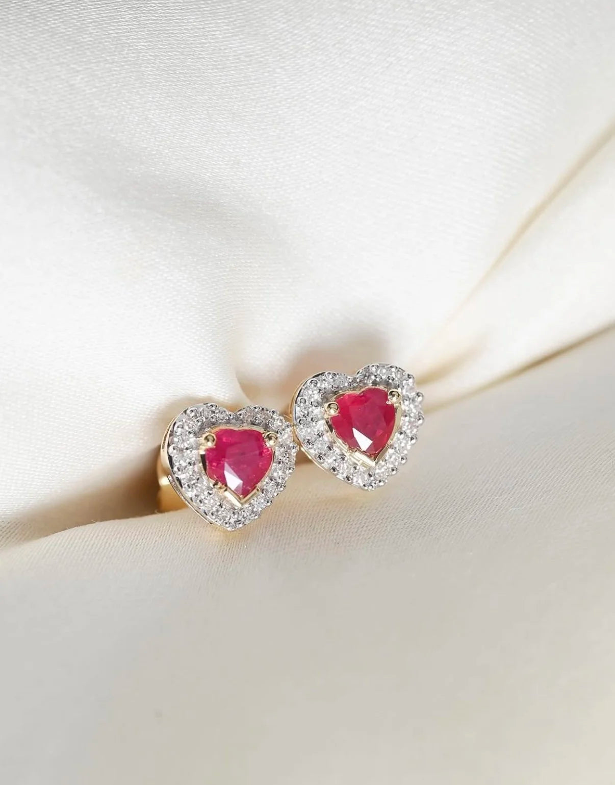 Darling Pair of Heart Ruby x Diamond Earrings 18K Gold Vintage