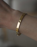 Beautiful Elegant Heavy 32 Grams Bangle 18K Gold