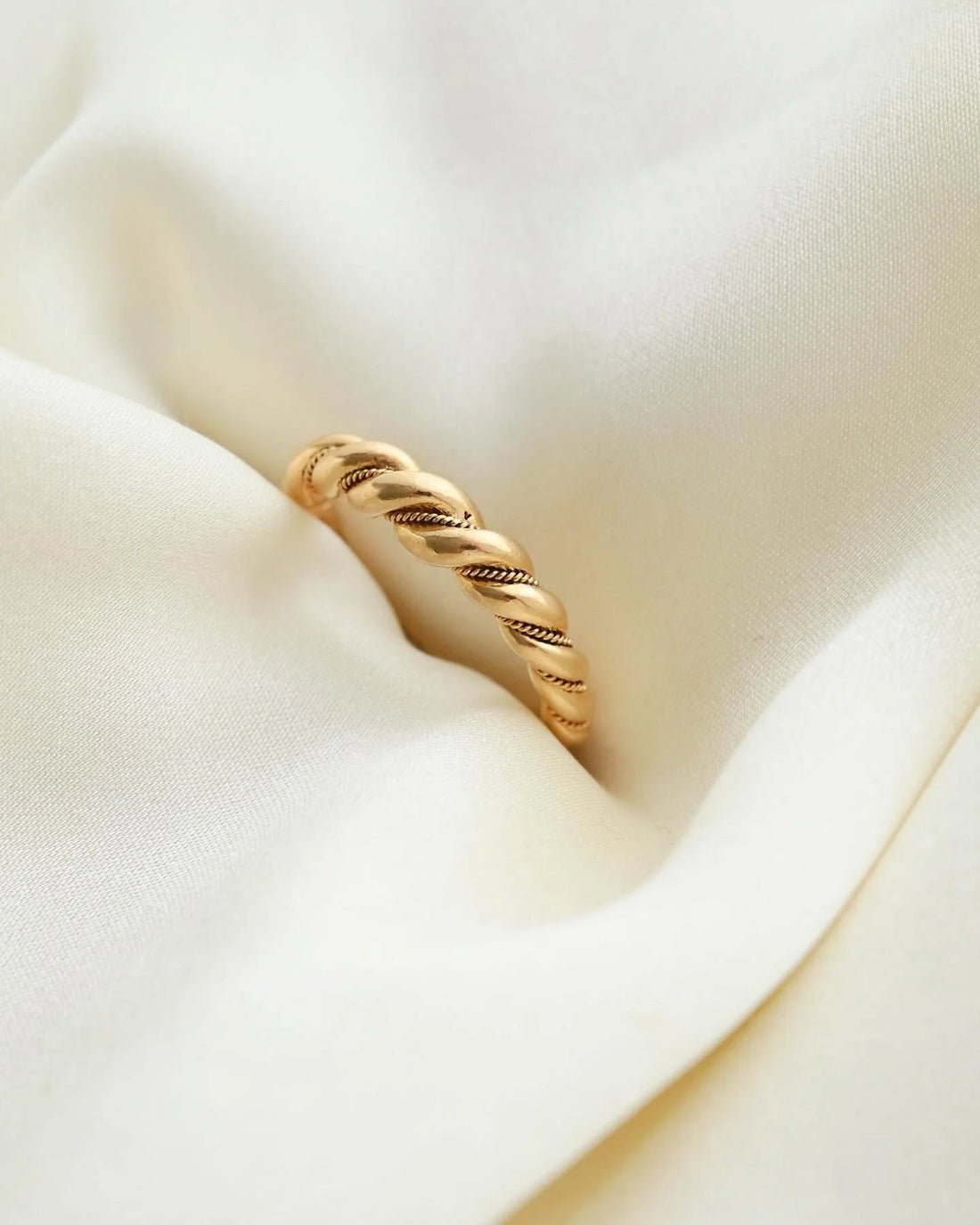 Hidden Heart ❤️ Braided Croissant Ring 18K Gold