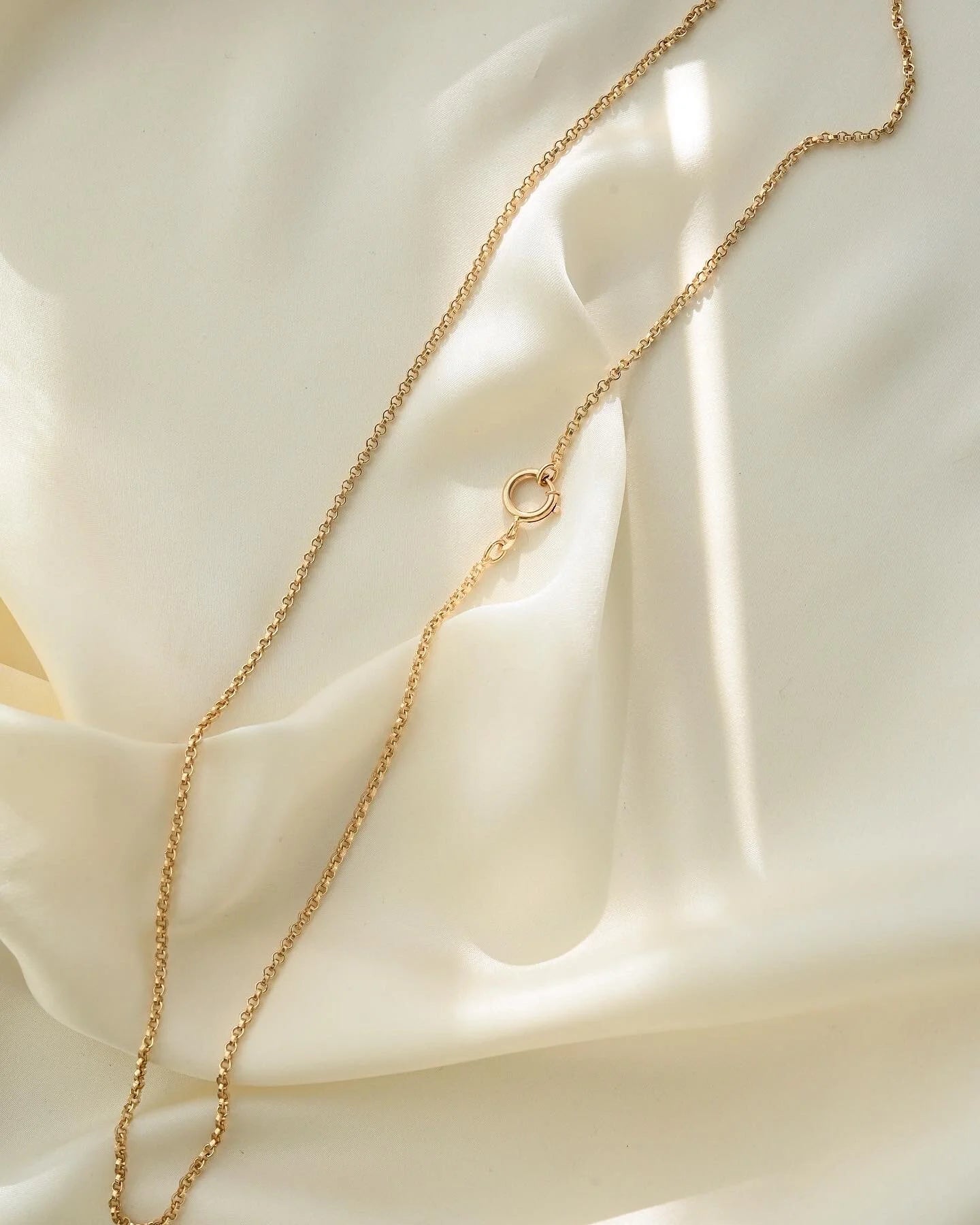 Long Rolo Chain w Loop Clasp 18K Solid Gold