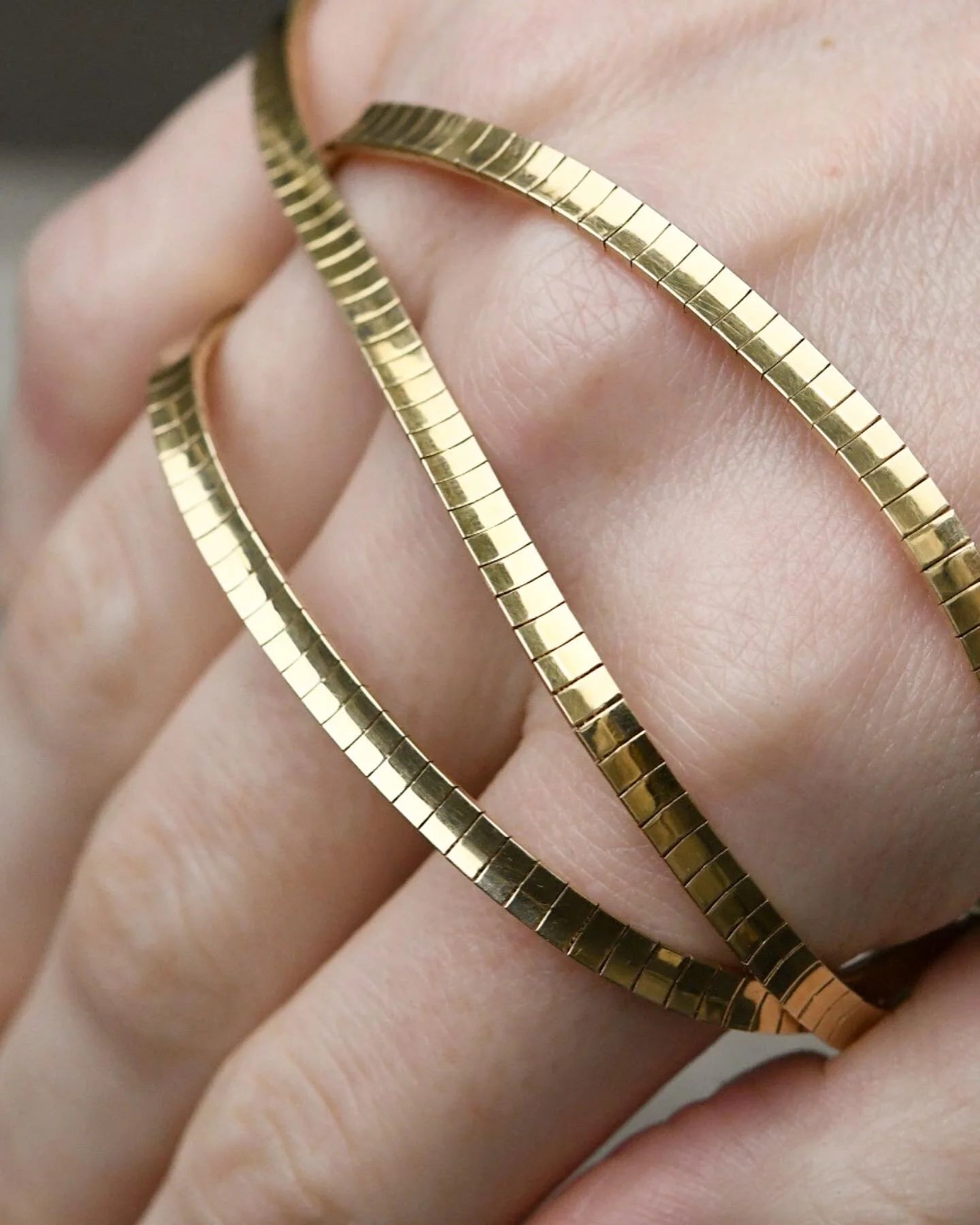 Beautiful Liquid Gold Necklace 14K 1970s