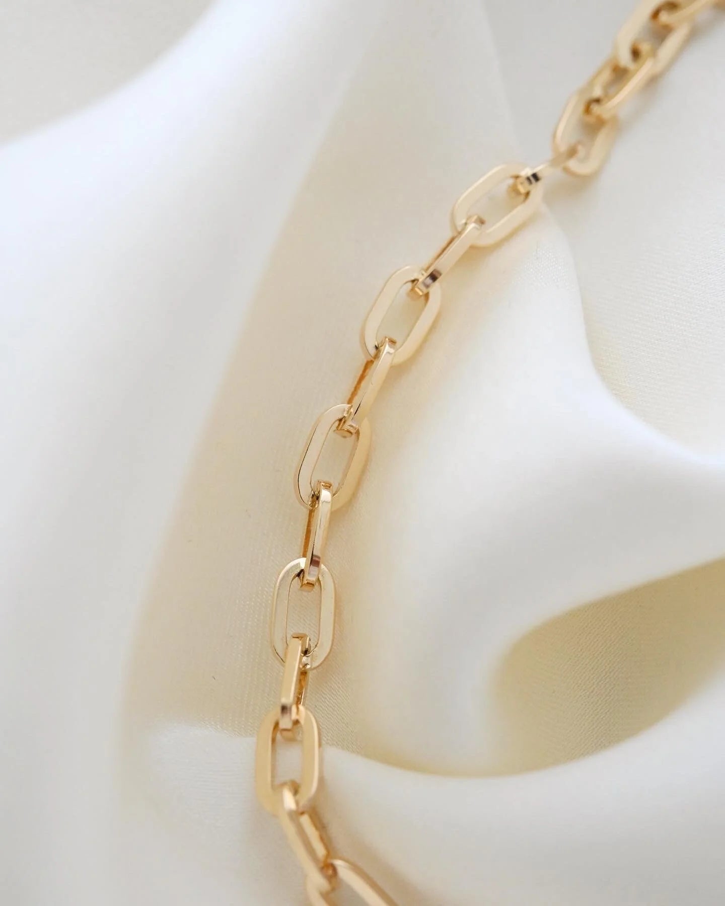 Sublime Antique Watch Chain Enamel Mourning Charm 1937 18K Gold