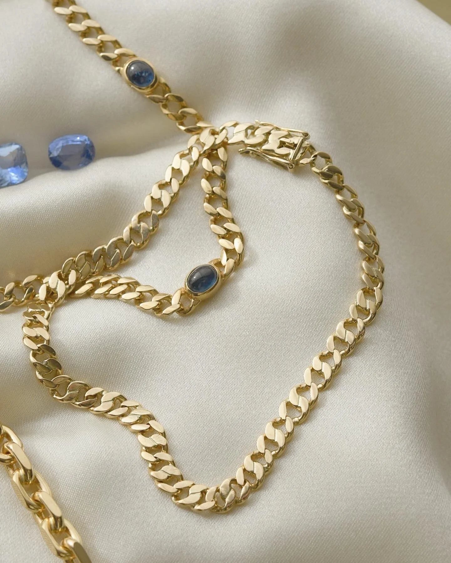 Vintage Curb Chain in 14K Gold 1970s