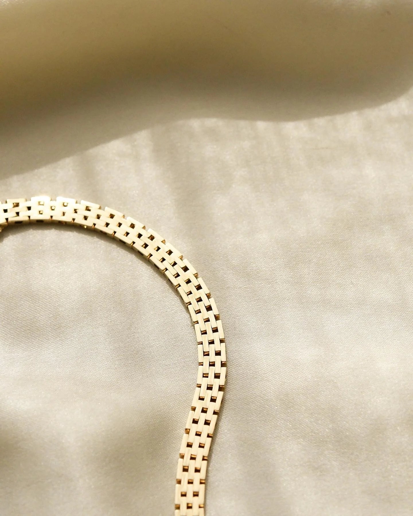 Stunning HEAVY Graduated Brick Link Necklace 14K Gold