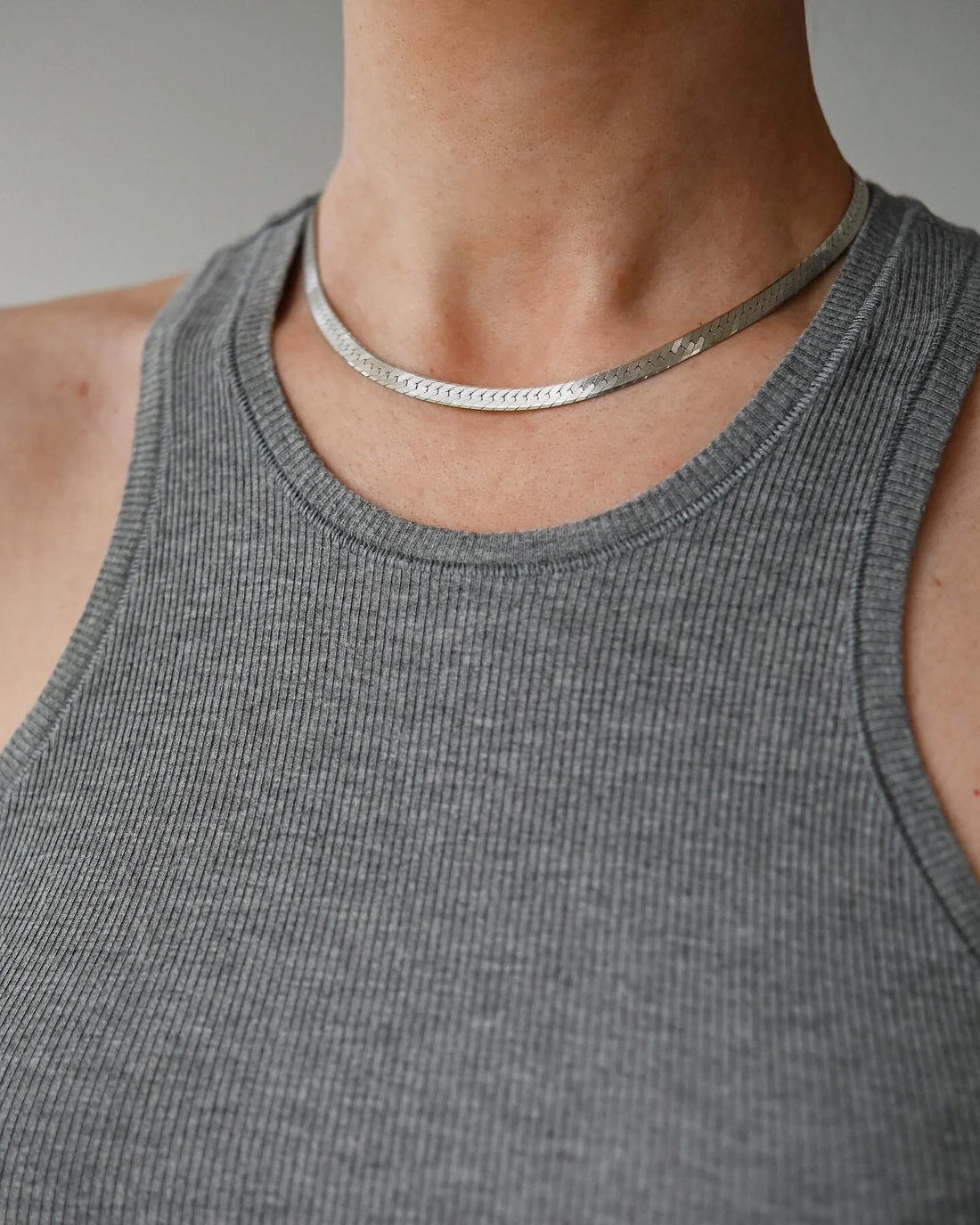 Shipping included! Beautiful Textured Herringbone Necklace Sterling Silver