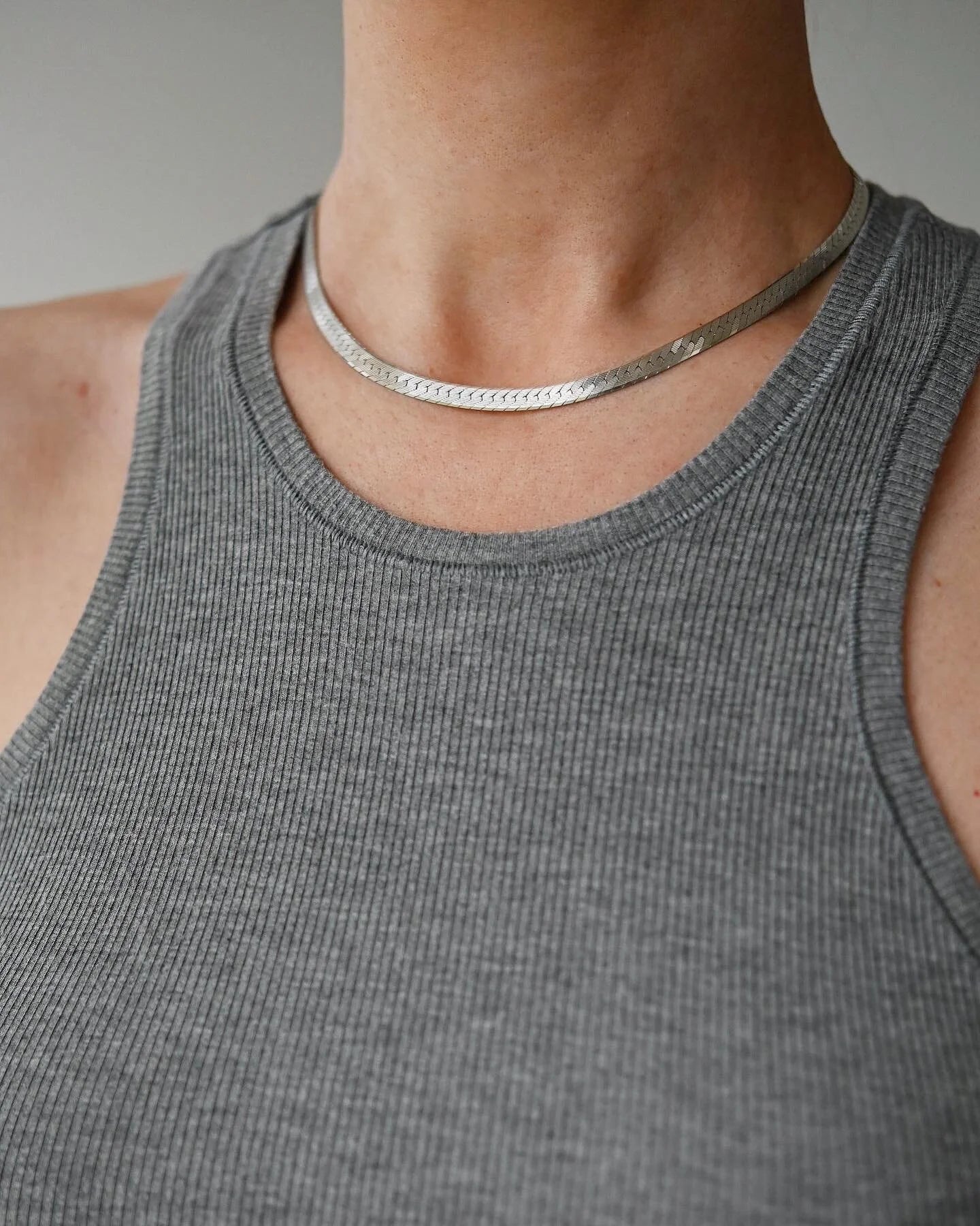 Shipping included! Beautiful Textured Herringbone Necklace Sterling Silver