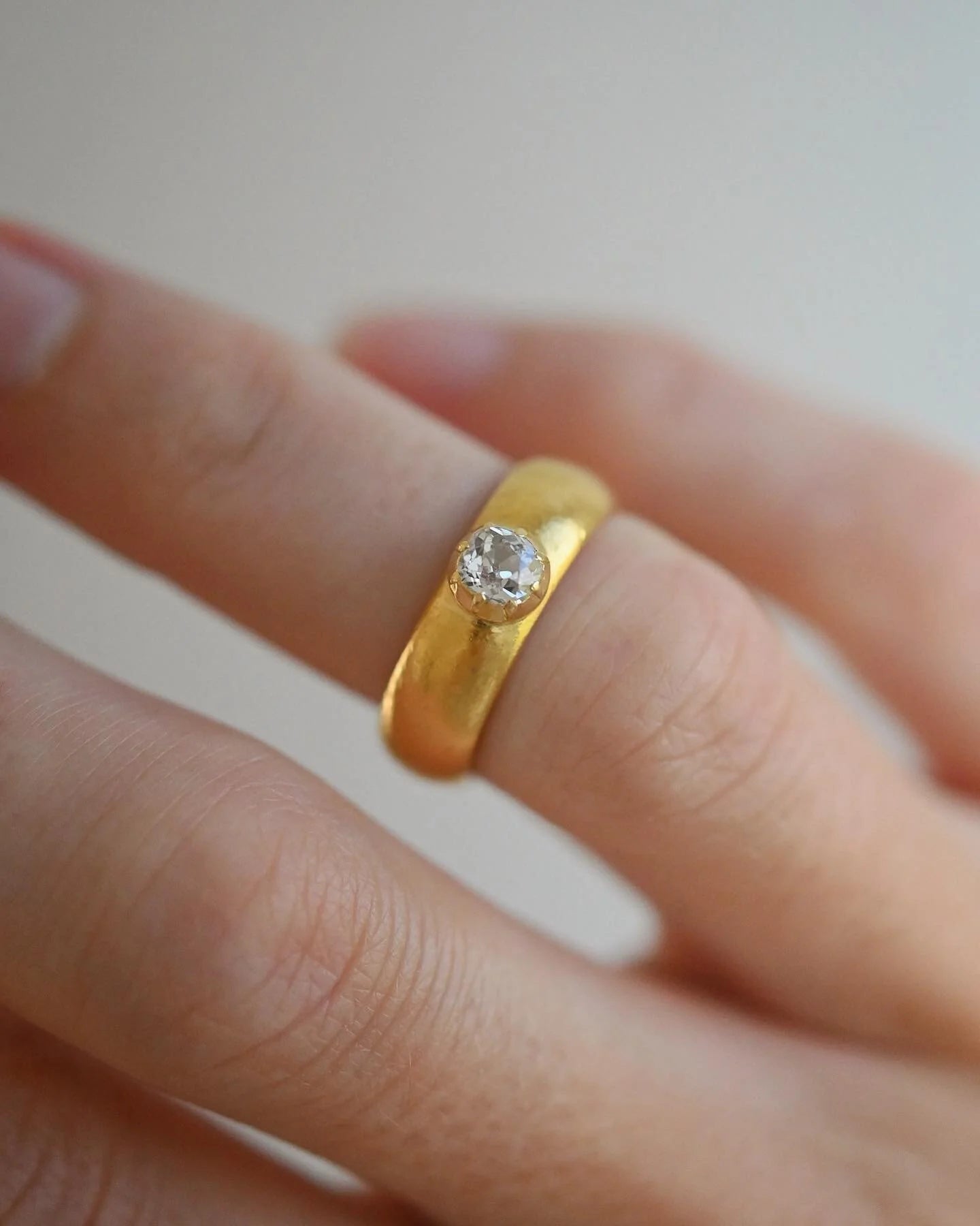 Total Dream Ring Antique W Old Cut Diamond 23K Gold 1895