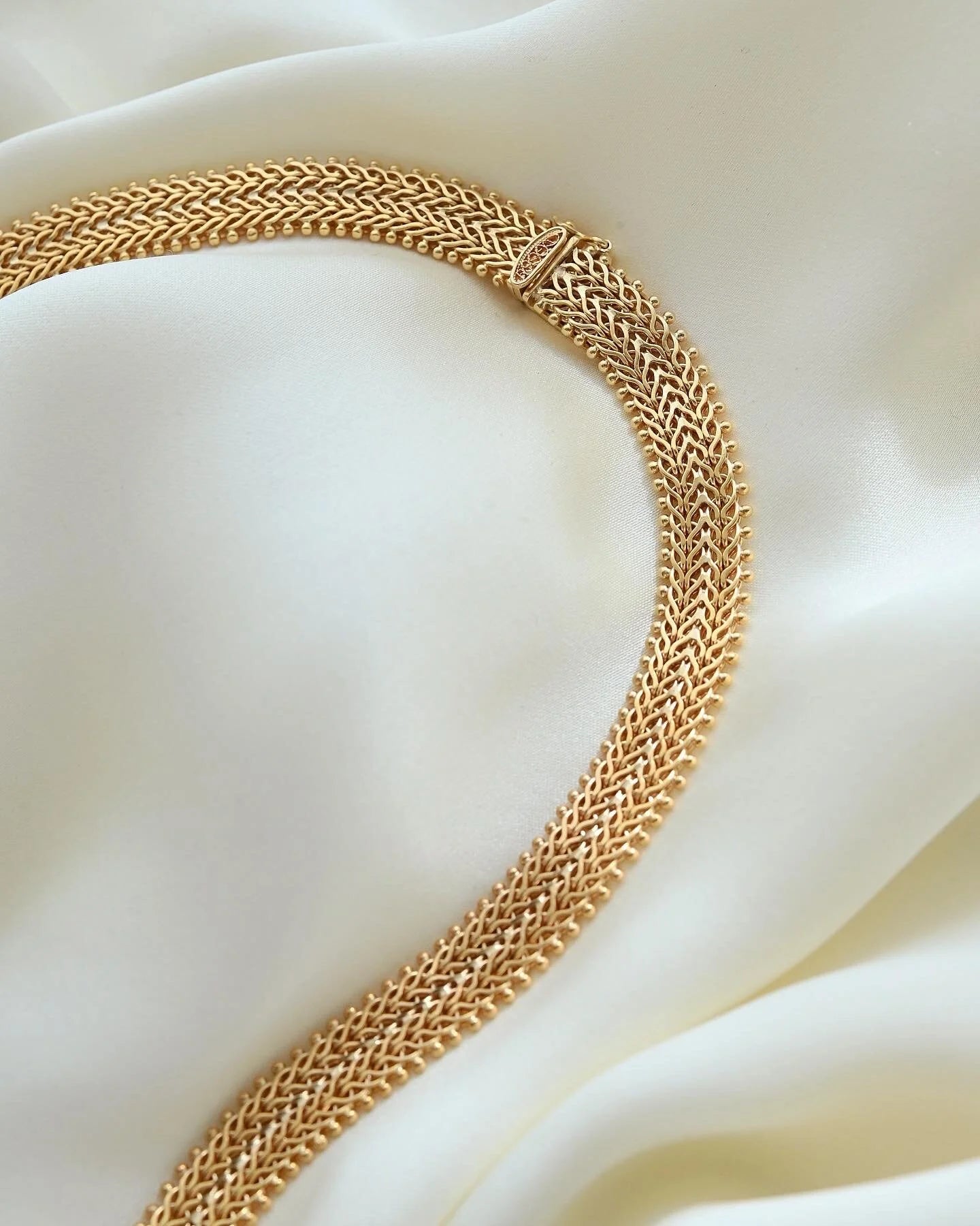 Amazing 53 Grams One of A Kind Necklace 14 Gold 1970s