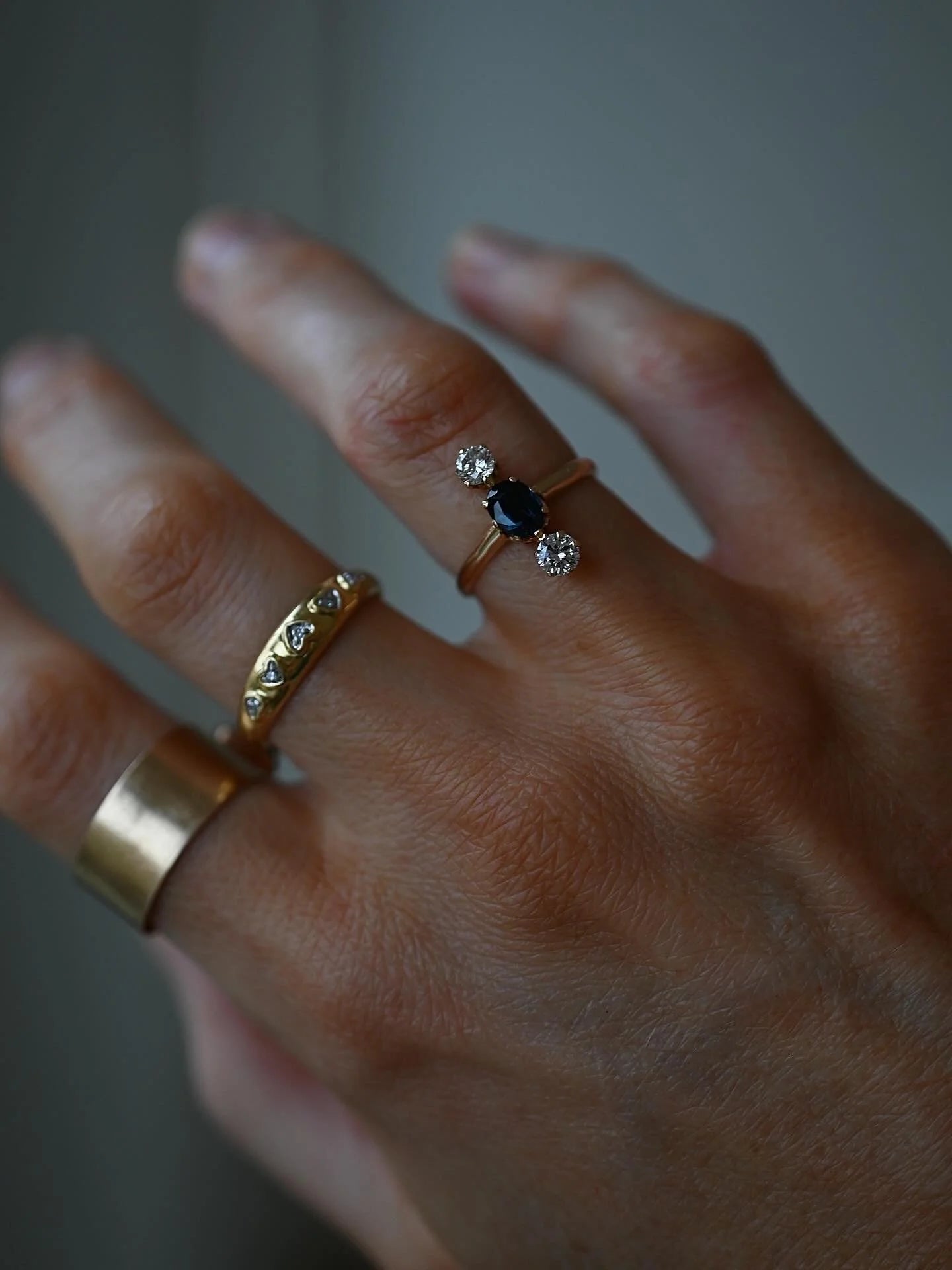 Spectacular Old Sapphire x Diamond Trilogy Ring