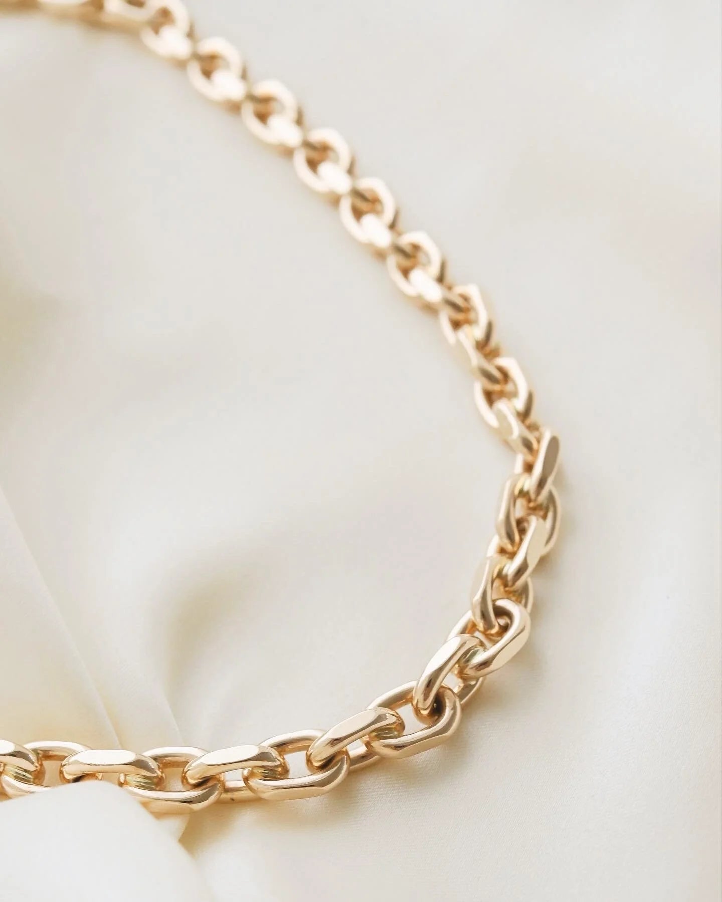 Once in A Lifetime Vintage Chain 95 Grams 14K Gold